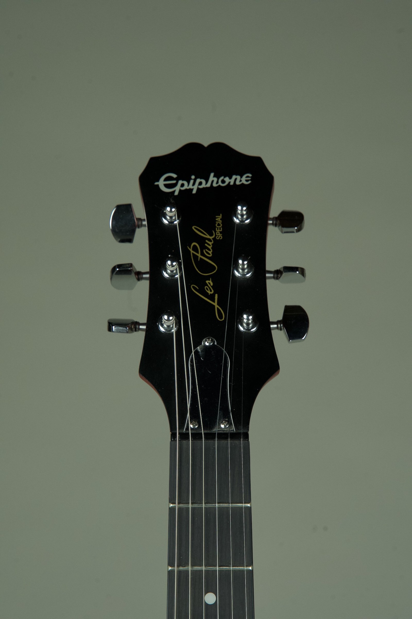 Epiphone Les Paul Special P90 Satin Red3.jpeg