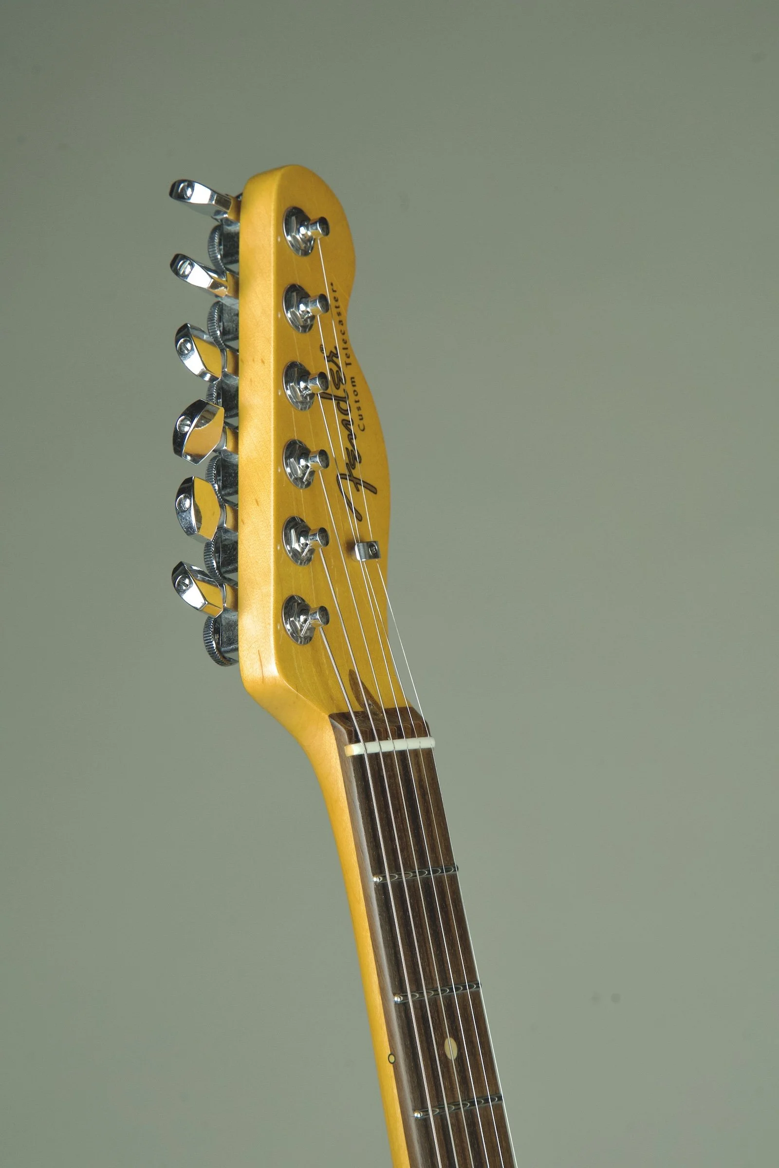Fender American Ultra Luxe Vintage '60s Telecaster Custom Electric Guitar - 3-color Sunburst, Heirloom Lacquer18.jpeg