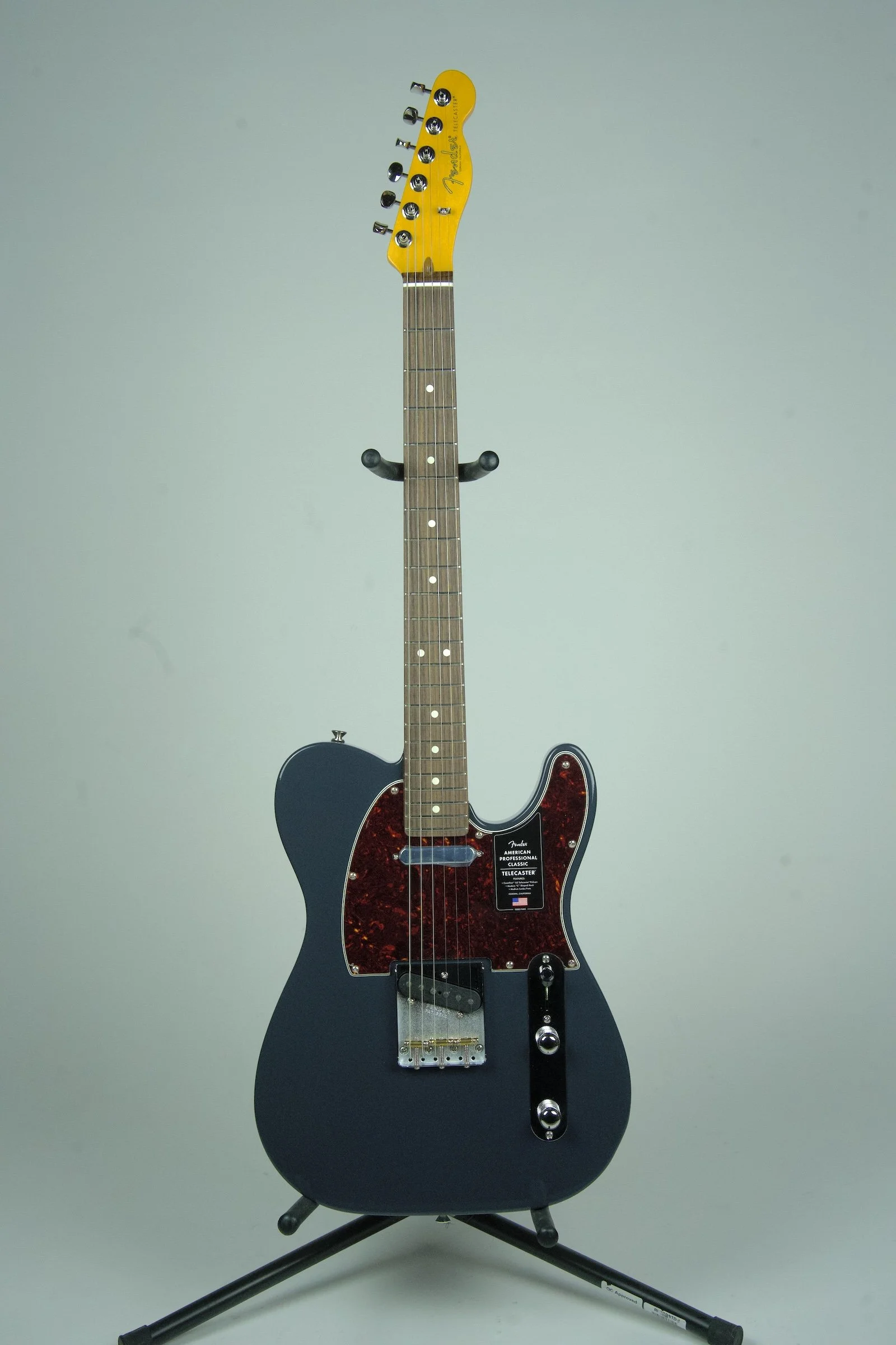Fender American Professional Classic Telecaster - Faded Black1.jpeg