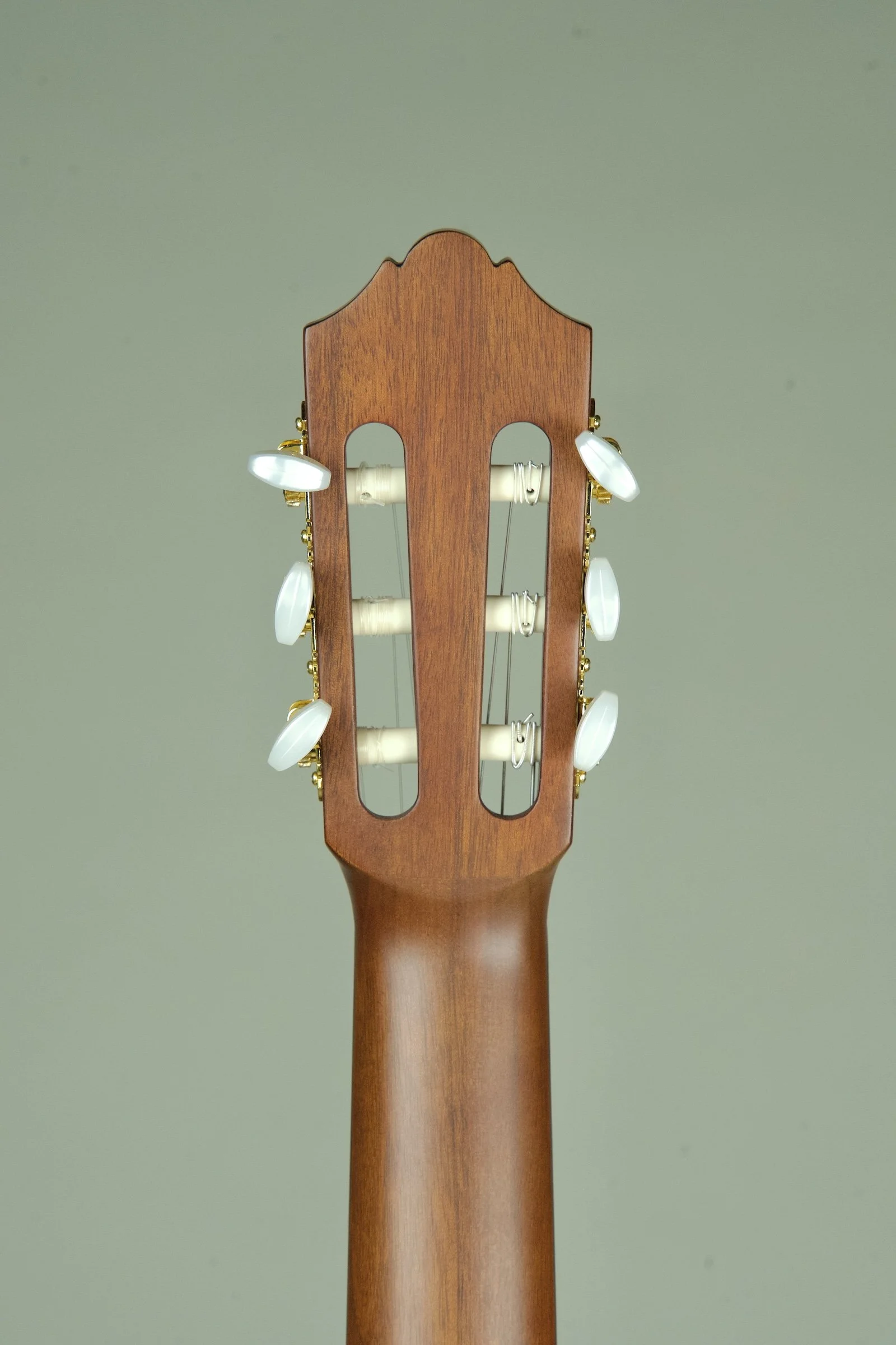 Yamaha CG162 Classical Guitar10.jpeg