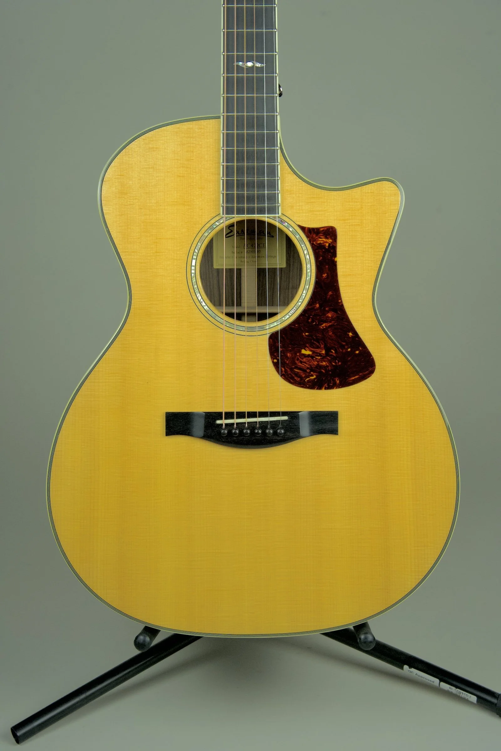 Used Eastman AC422CE Acoustic Electric Guitar2.jpeg