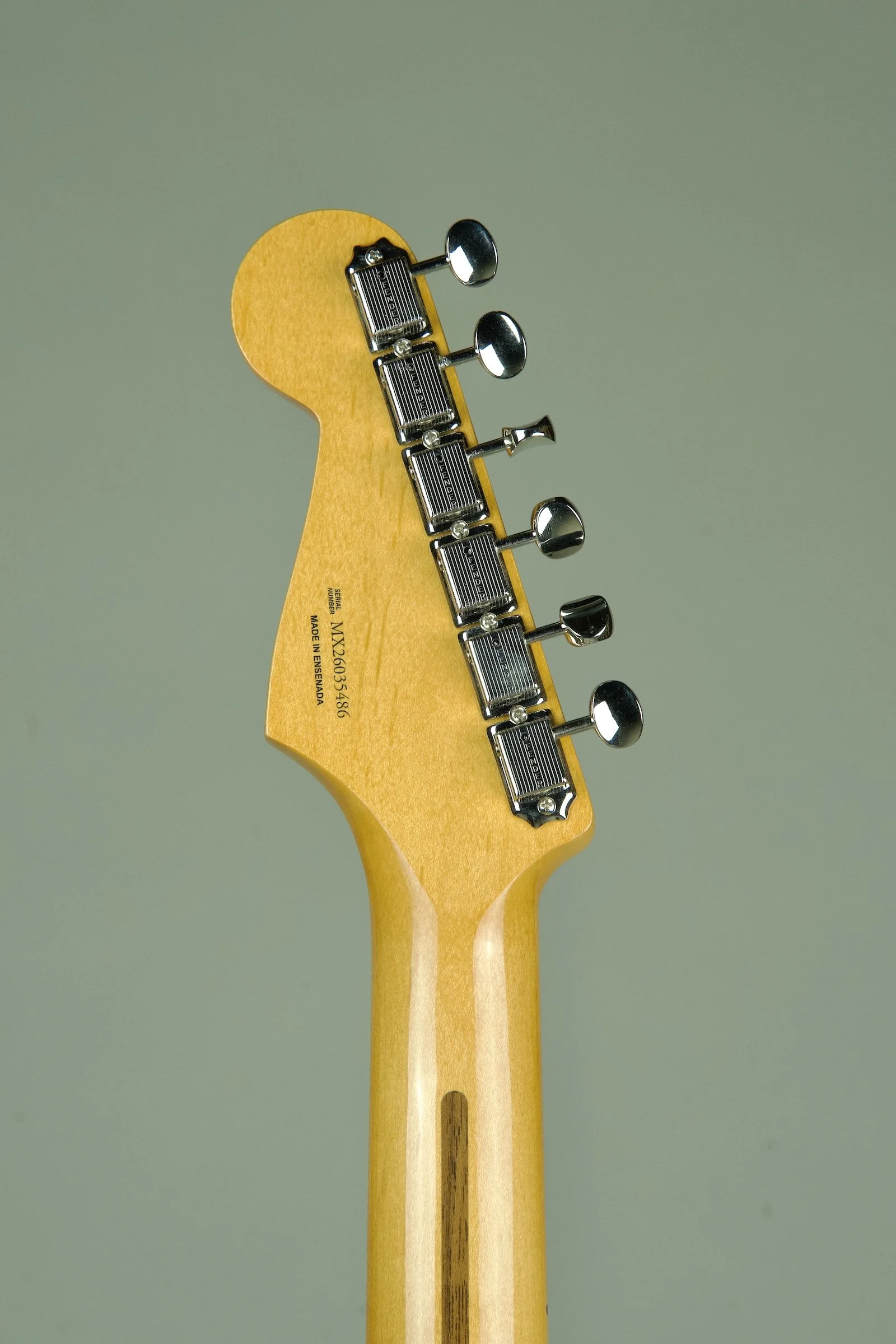 Fender Vintera III Late '50s Stratocaster Electric Guitar - Aztec Gold10.jpeg