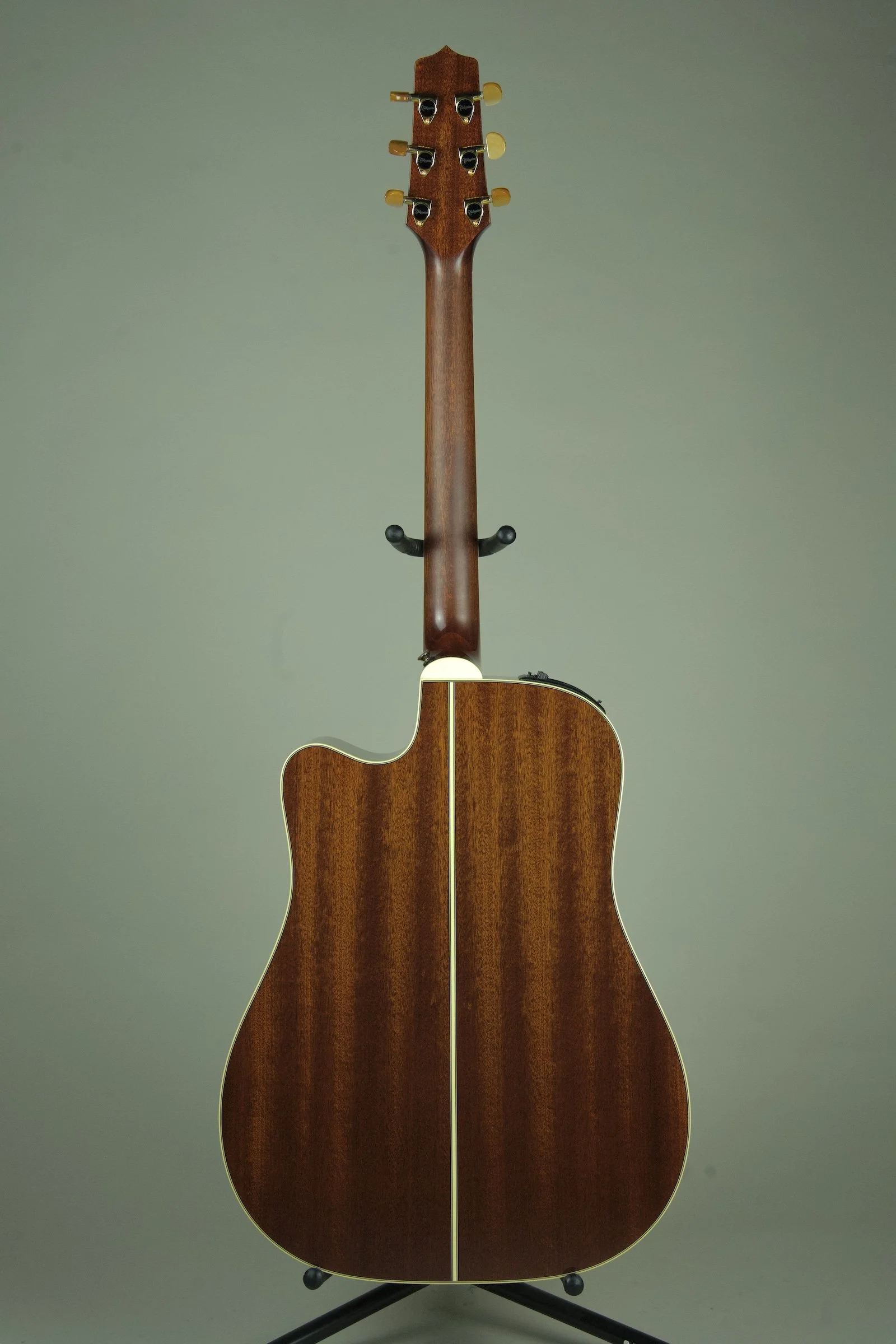 Used Takamine P4DC Acoustic Electric Guitar 8.jpeg