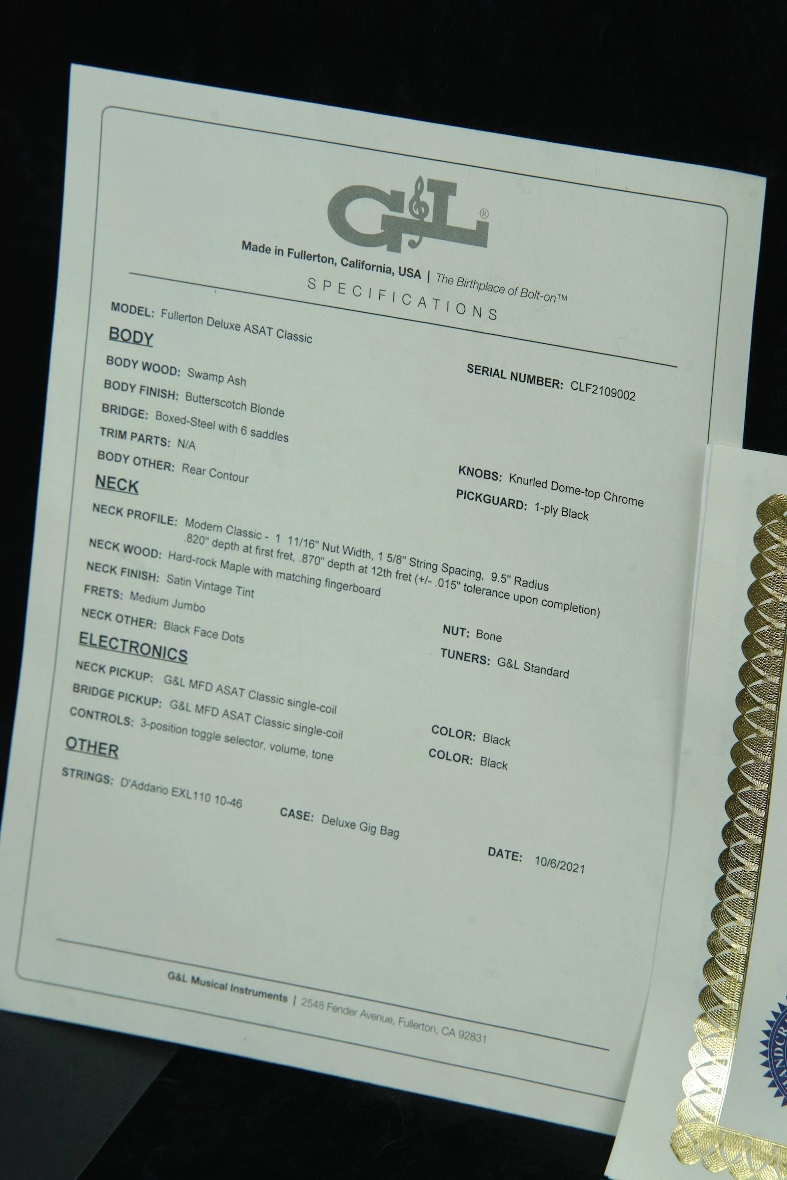 G&L Deluxe ASAT Classic Electric Guitar - Butterscotch 5.jpeg