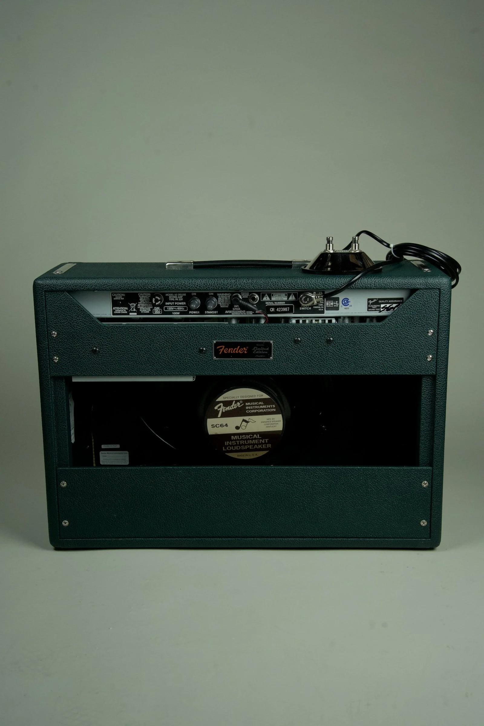 Fender Limited Edition Deluxe Reverb Amplifier - British Racing Green11.jpeg
