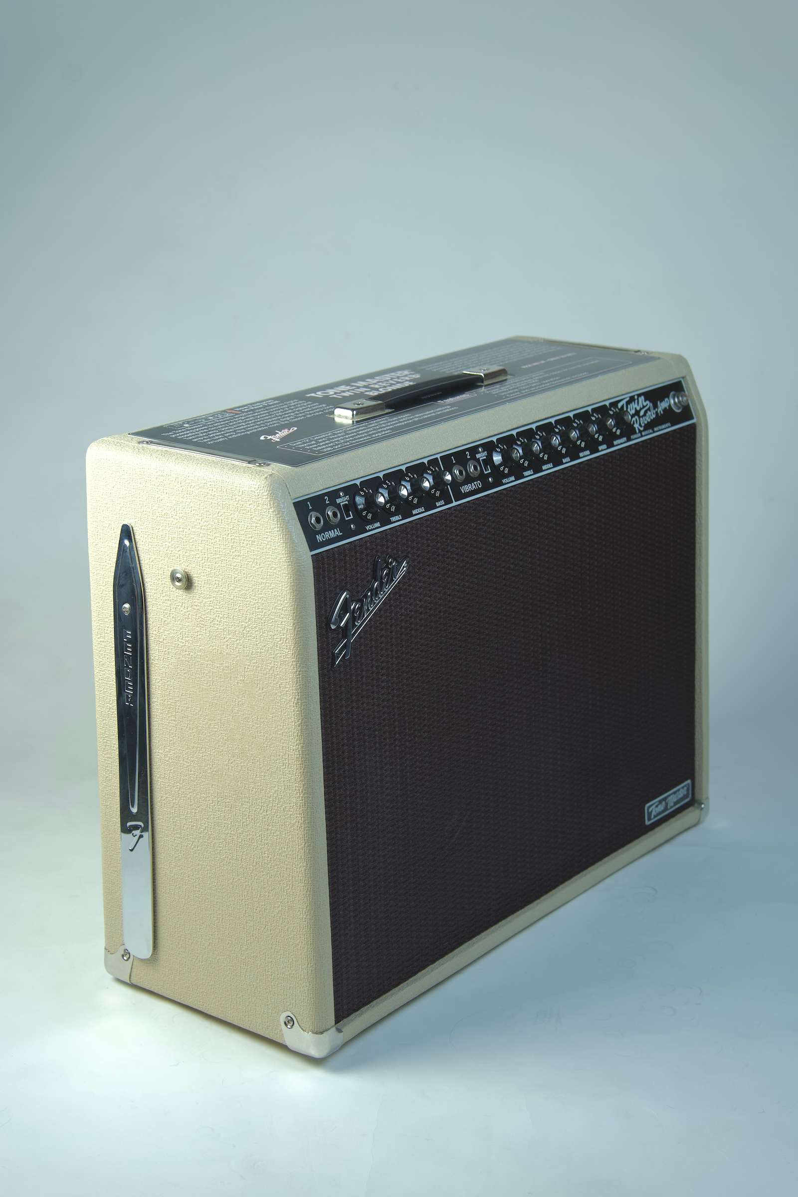 PS Fender Tone Master Twin Reverb Blonde Combo Amplifier6.png