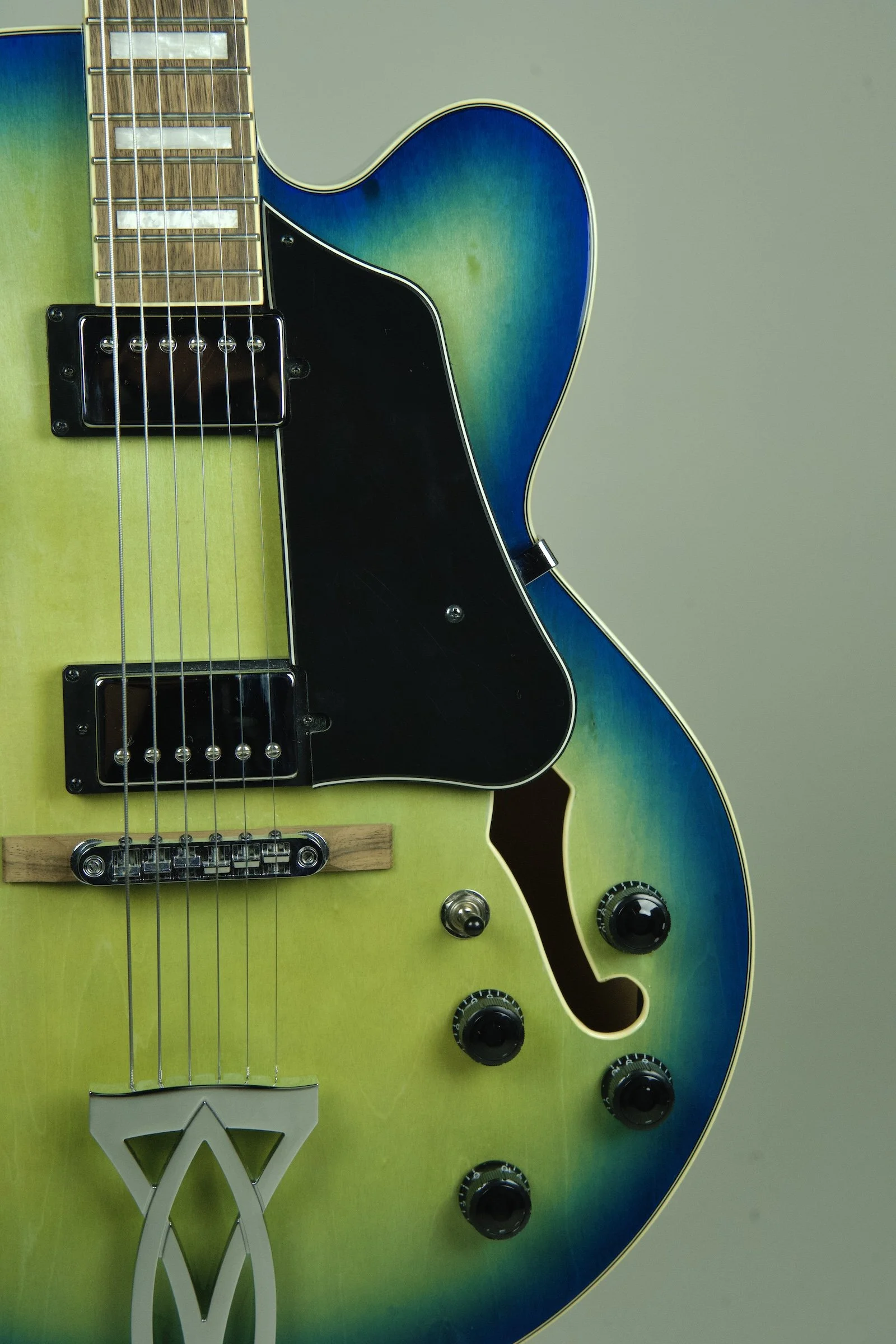 Ibanez AF75 Hollowbody Electric Guitar - Jet Blue Burst5.jpeg