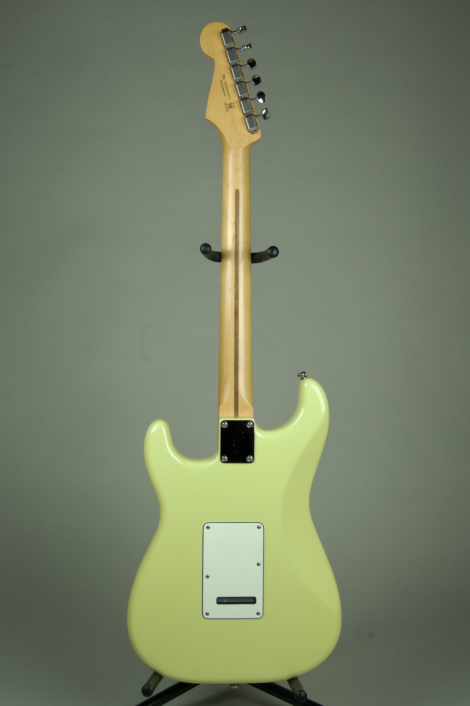 Used Fender 70th Anniversary Stratocaster Electric Guitar Hialeah Yellow6.jpeg