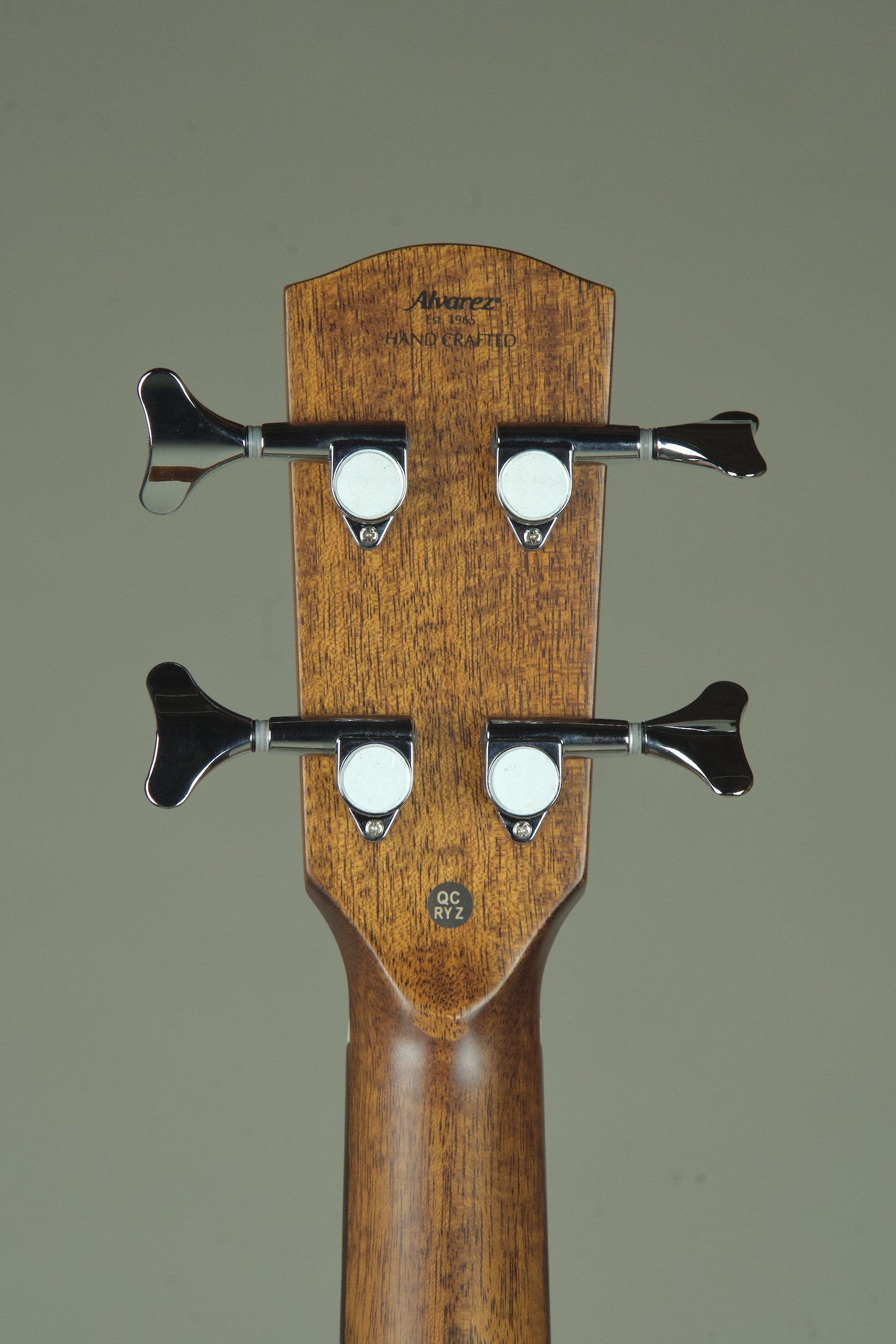 Alvarez AJB60ce Acoustic Bass Guitar 10.jpeg