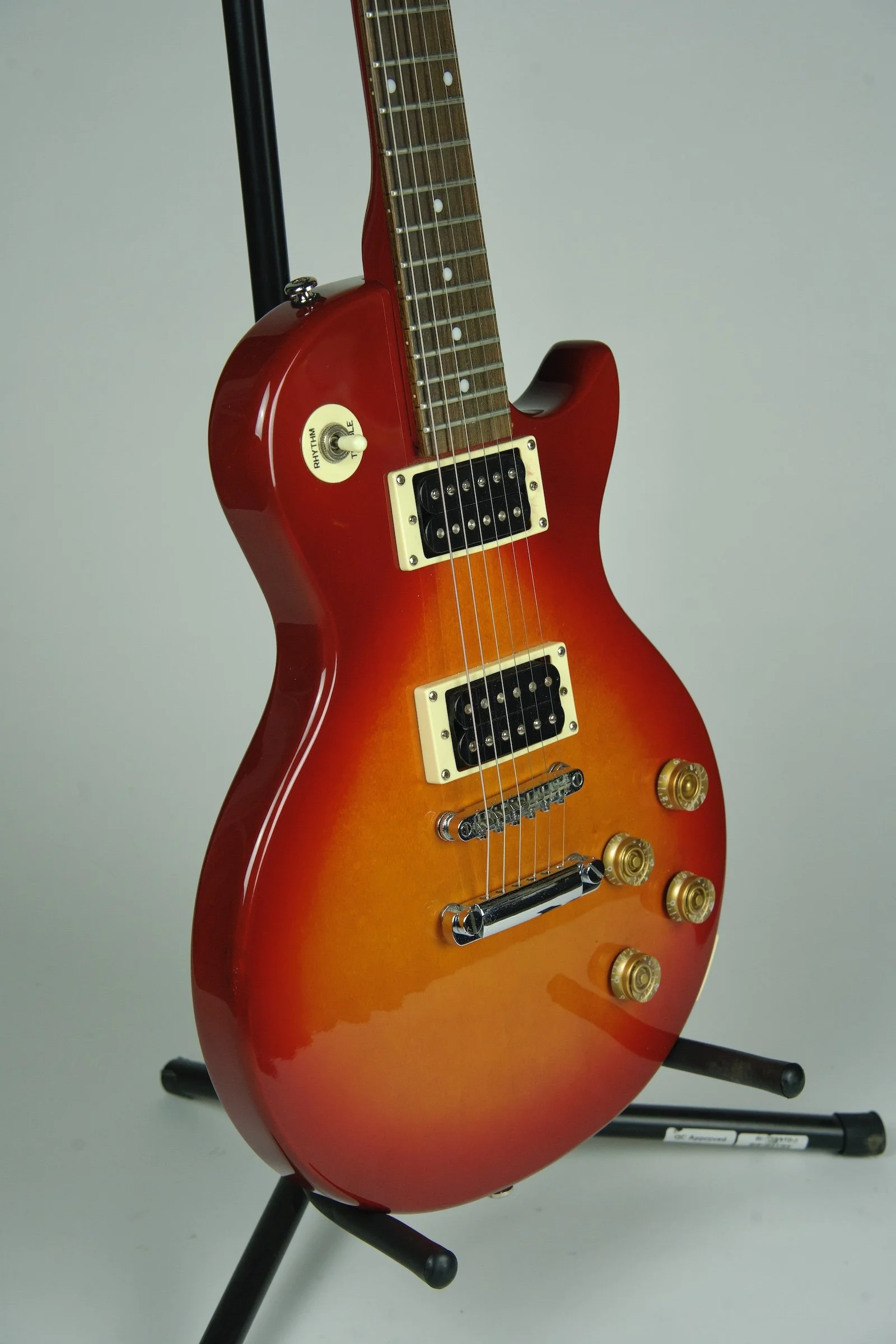 Used Epiphone Les Paul 100 Electric Guitar - Cherry Sunburst12.jpeg