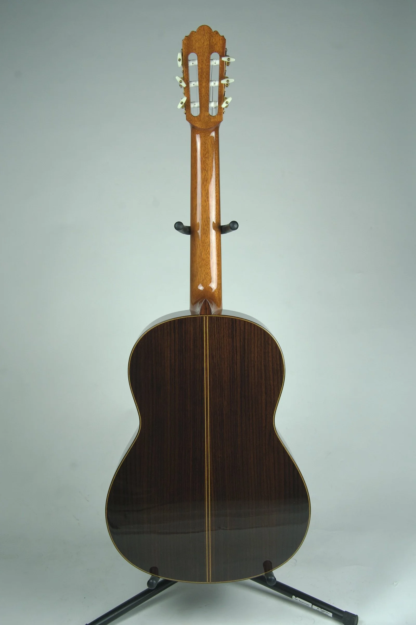 Yamaha Red Label GC32 Classical Guitar 17.jpeg