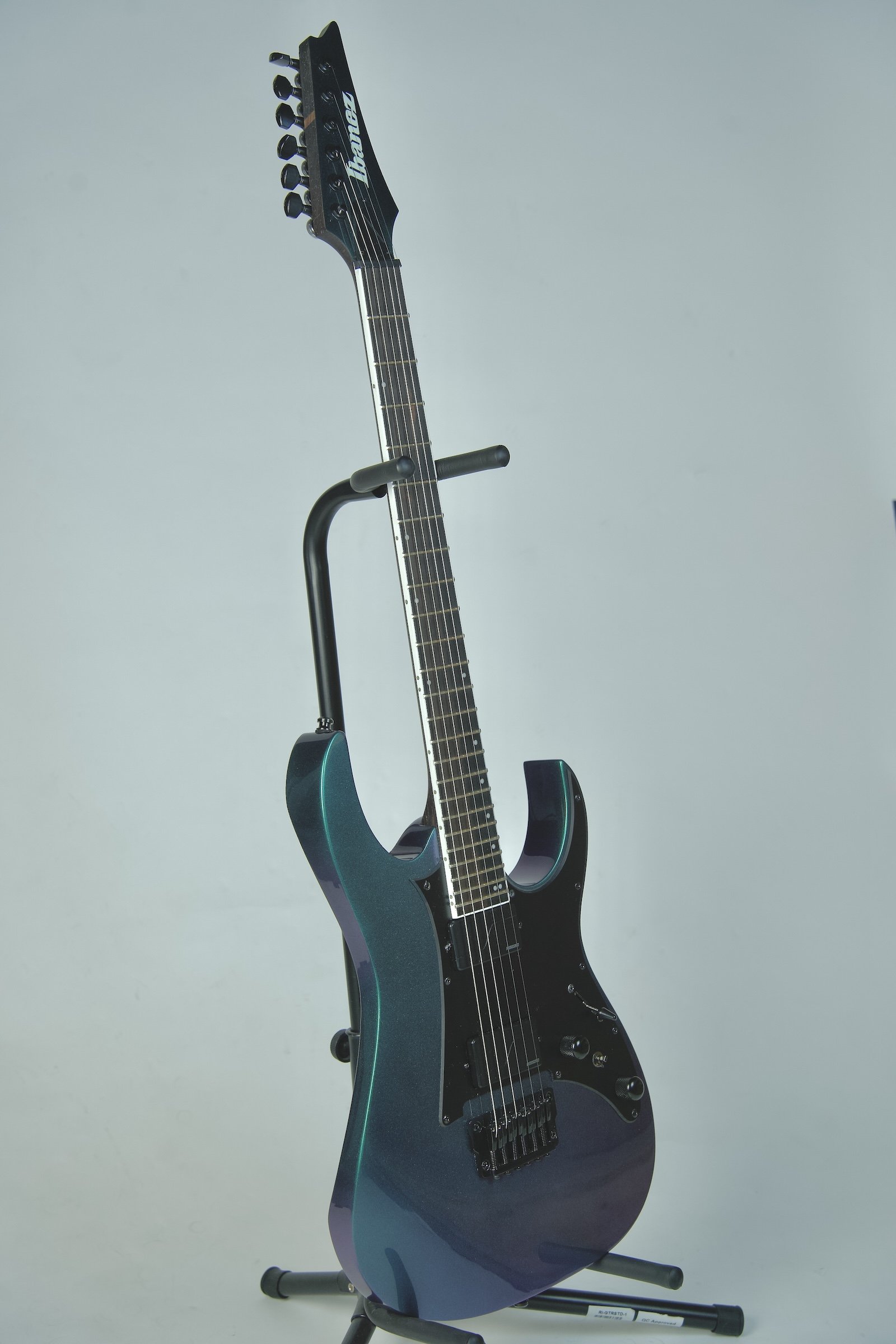 Used Ibanez Axion Label RG631 Electric Guitar Blue Chameleon4.jpeg