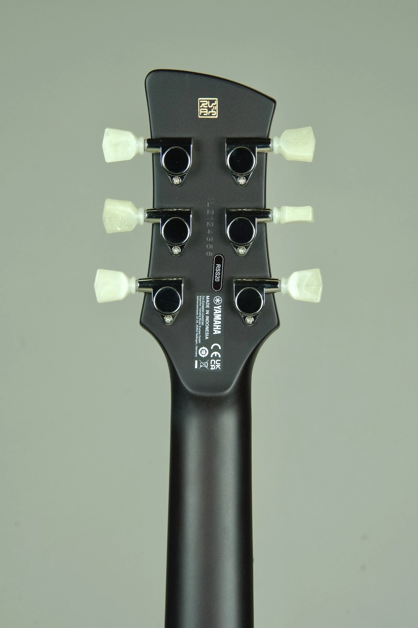 Yamaha Revstar Standard RSS20 Electric Guitar - Mist Green8.jpeg