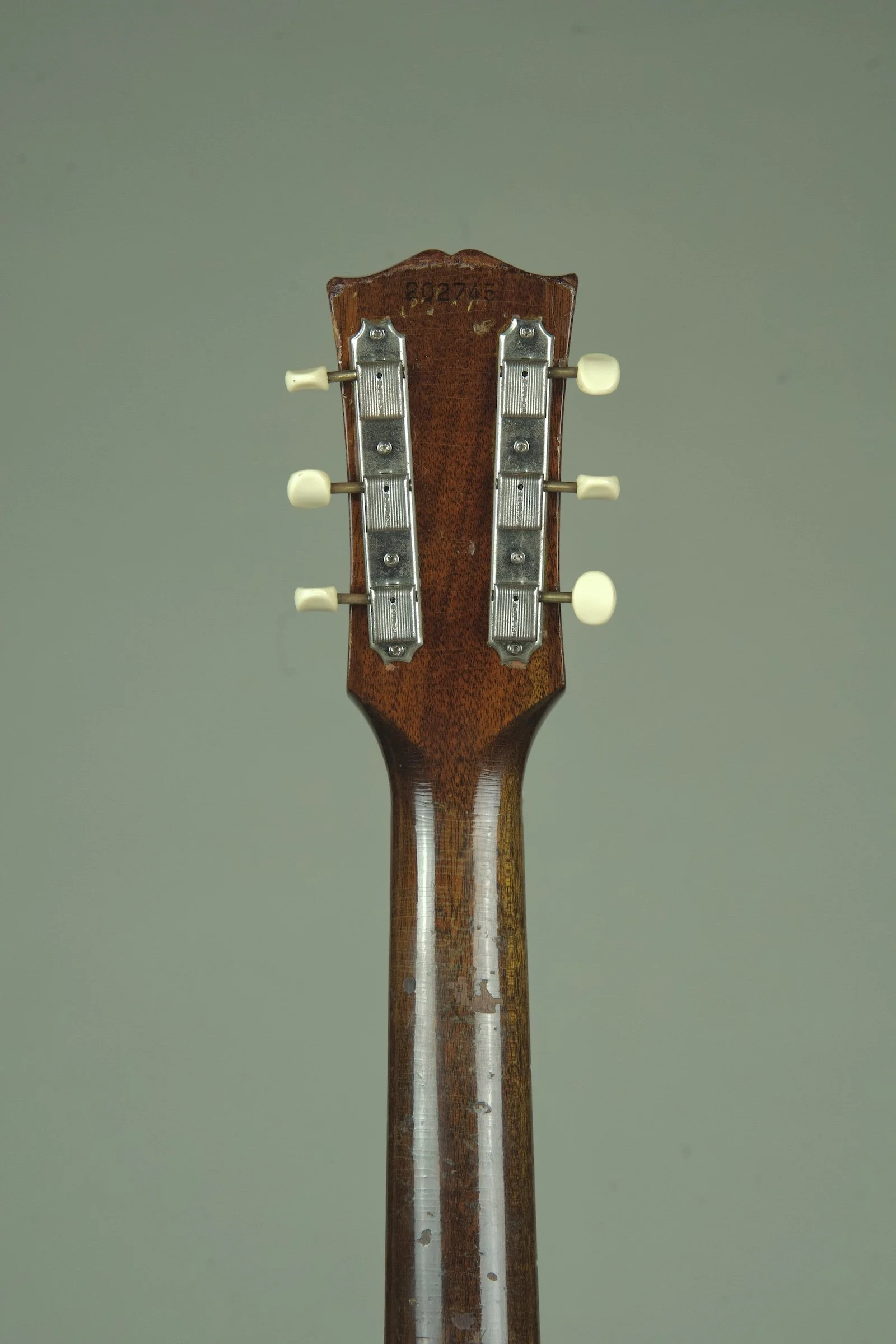 1964 Gibson LG-1  Acoustic Guitar11.jpeg
