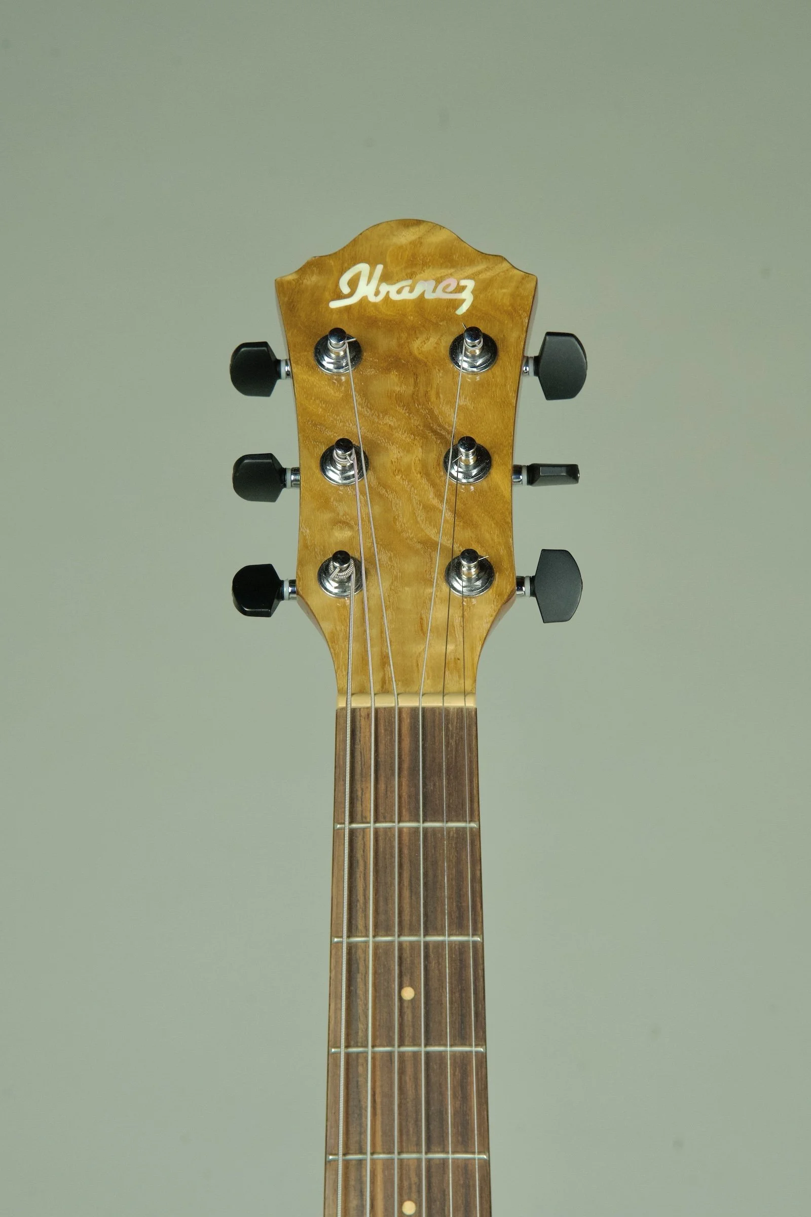 Used Ibanez Acoustic Electric AEW40AS3.jpeg