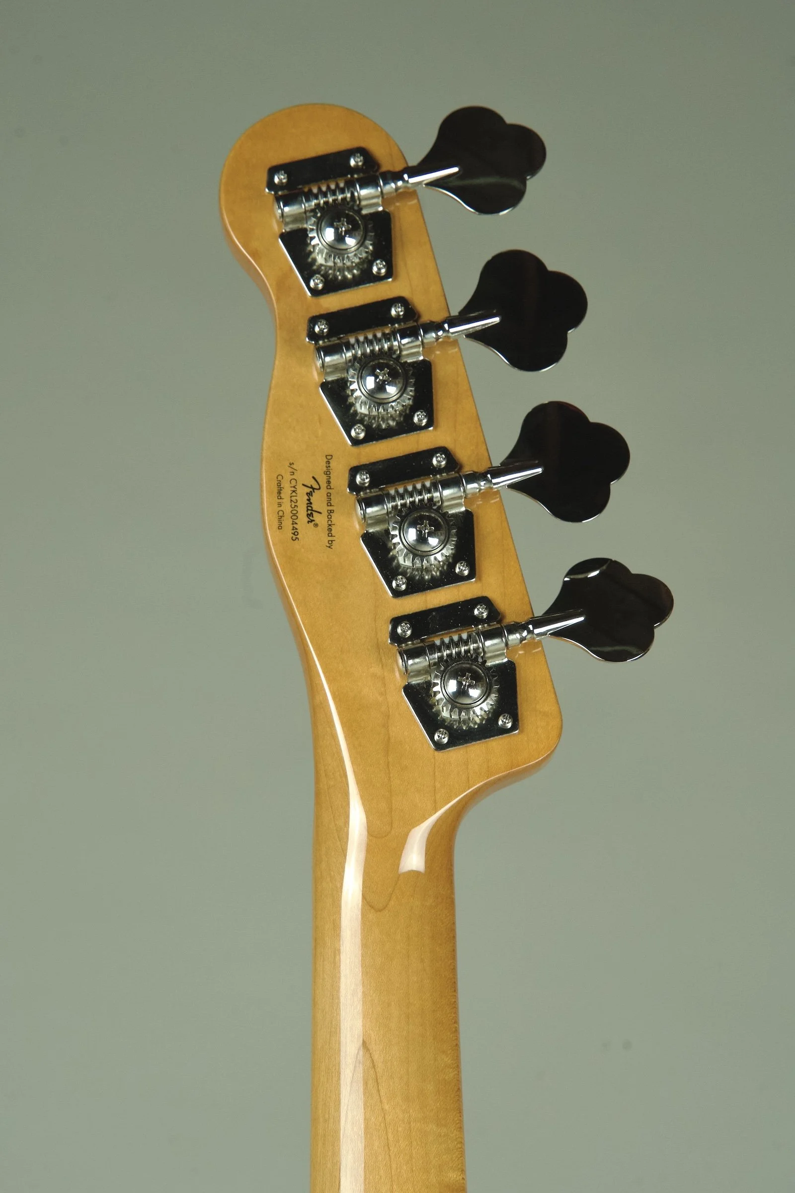 Squier Classic Vibe Telecaster Bass Guitar12.jpeg