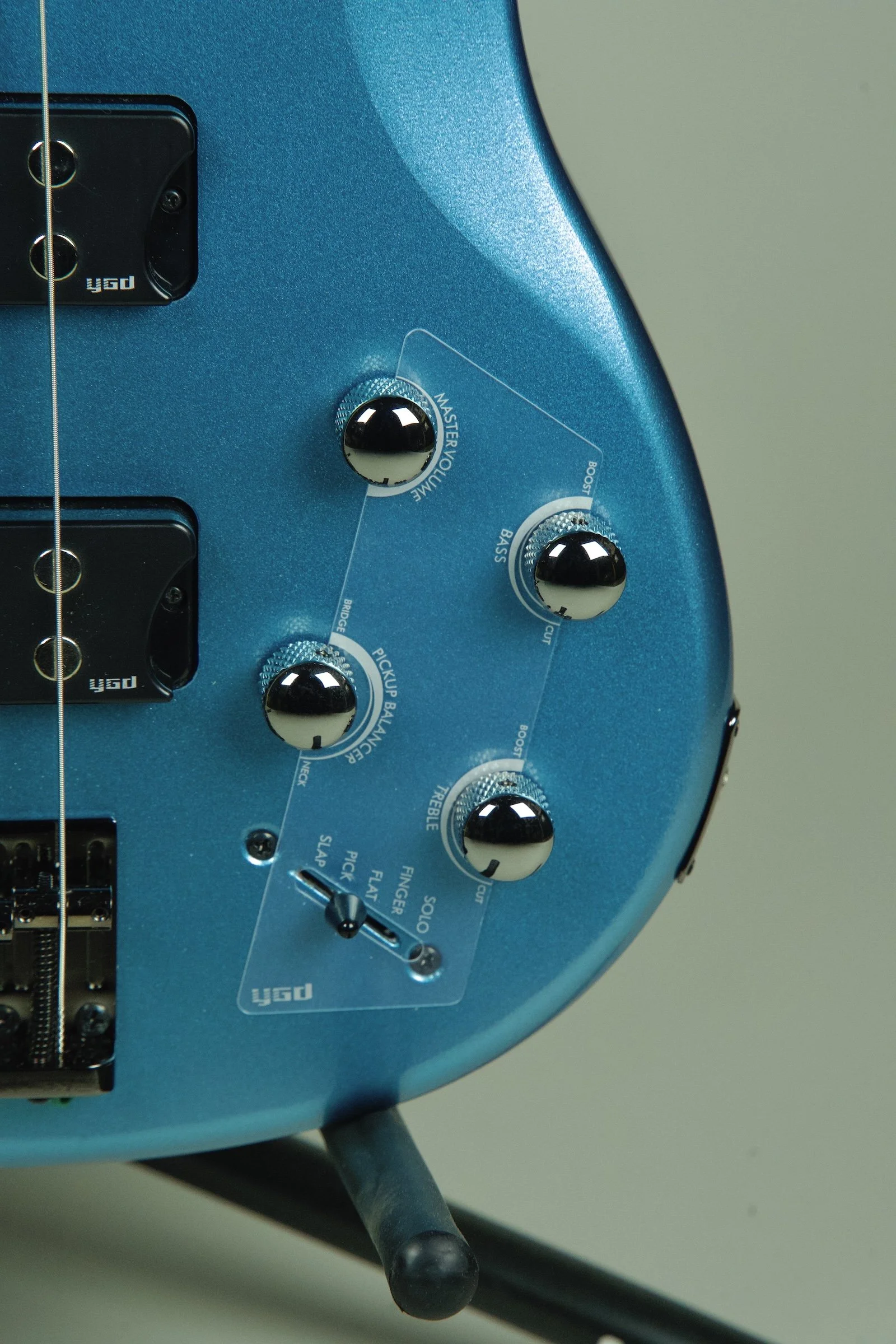 Yamaha TRBX304 4-string Bass Guitar - Factory Blue6.jpeg