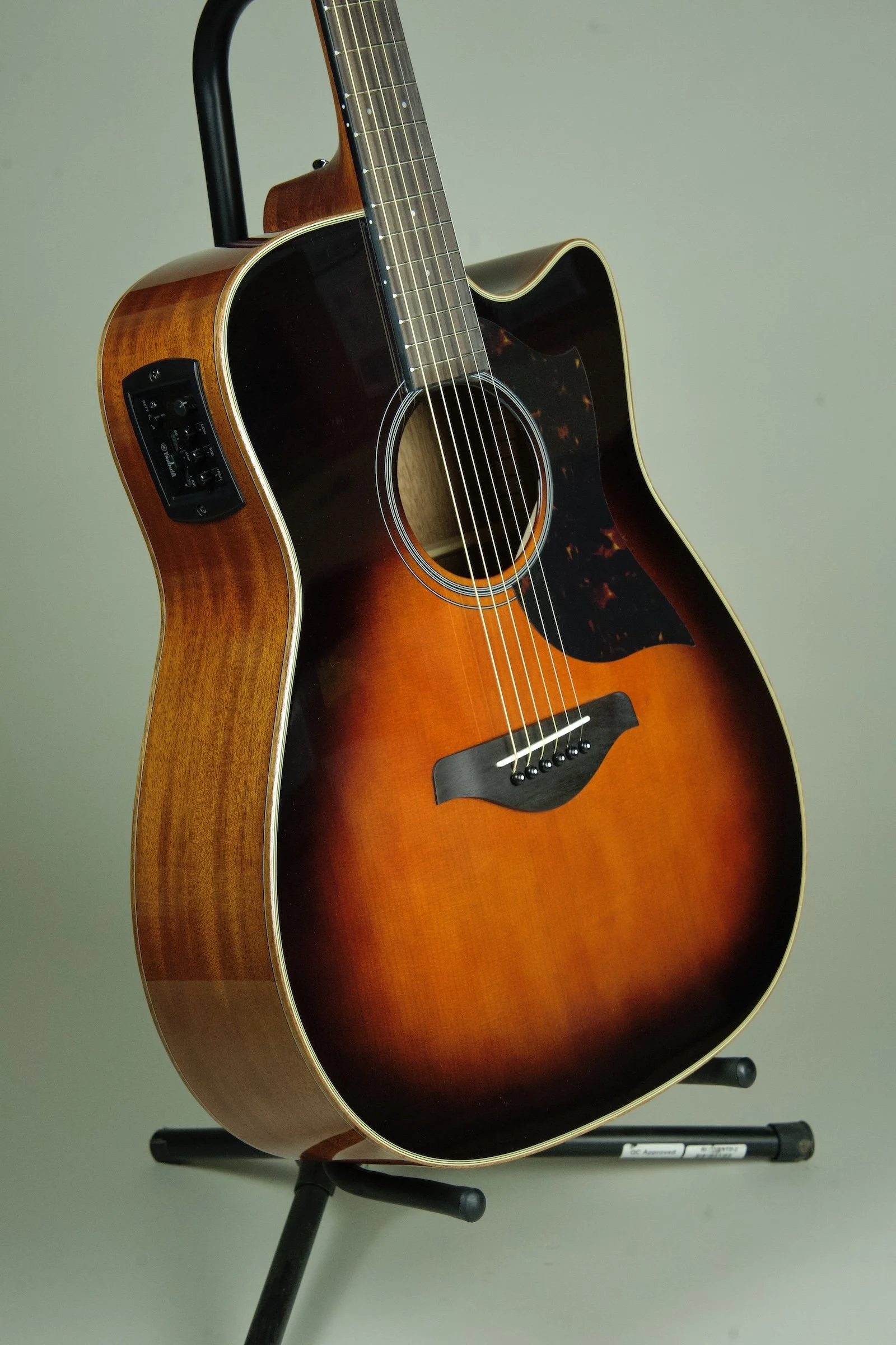 Yamaha A1M TBS Acoustic Electric Tobacco Sunburst12.jpeg