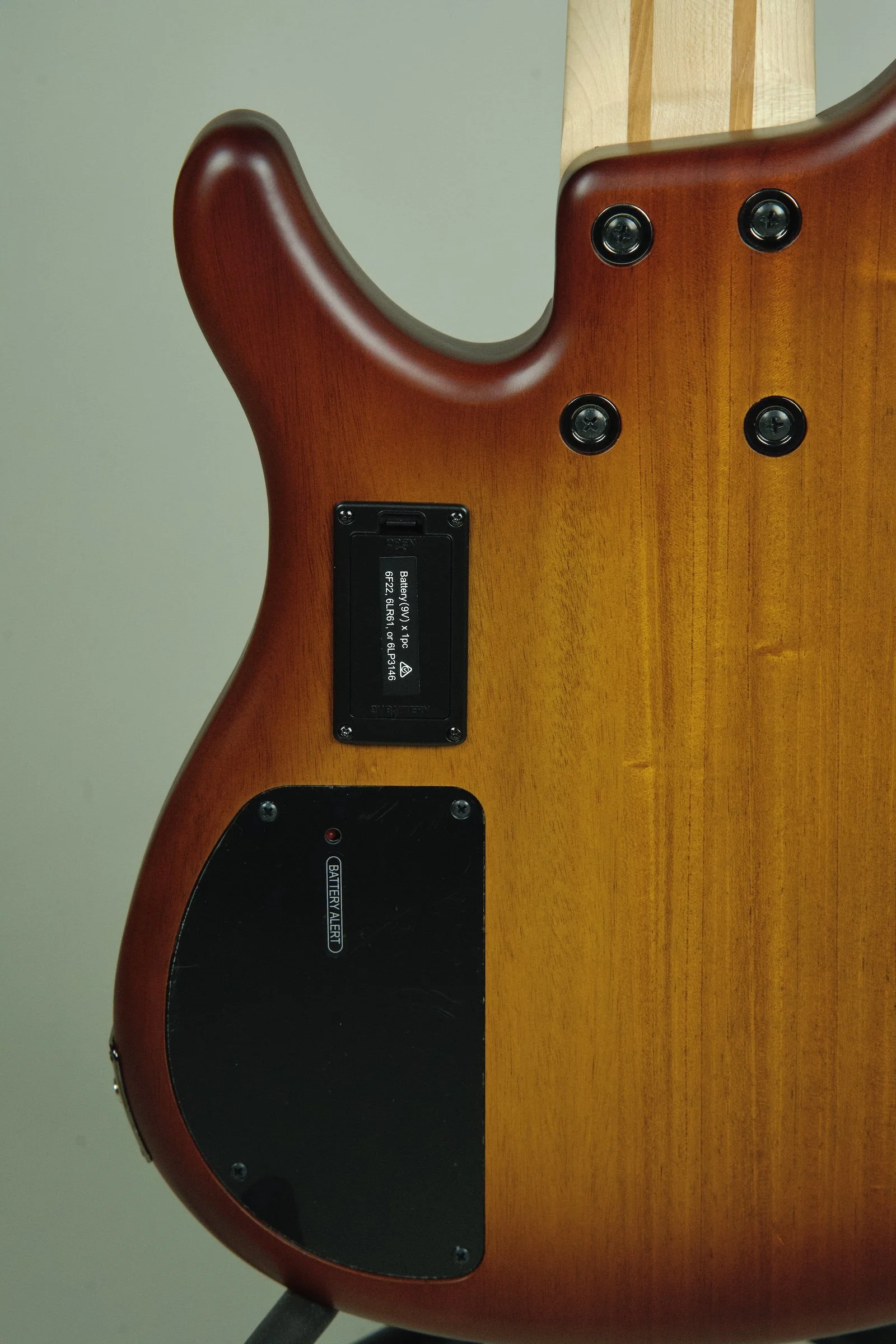 Yamaha TRBX505 5-string Bass Guitar - Brick Burst10.jpeg