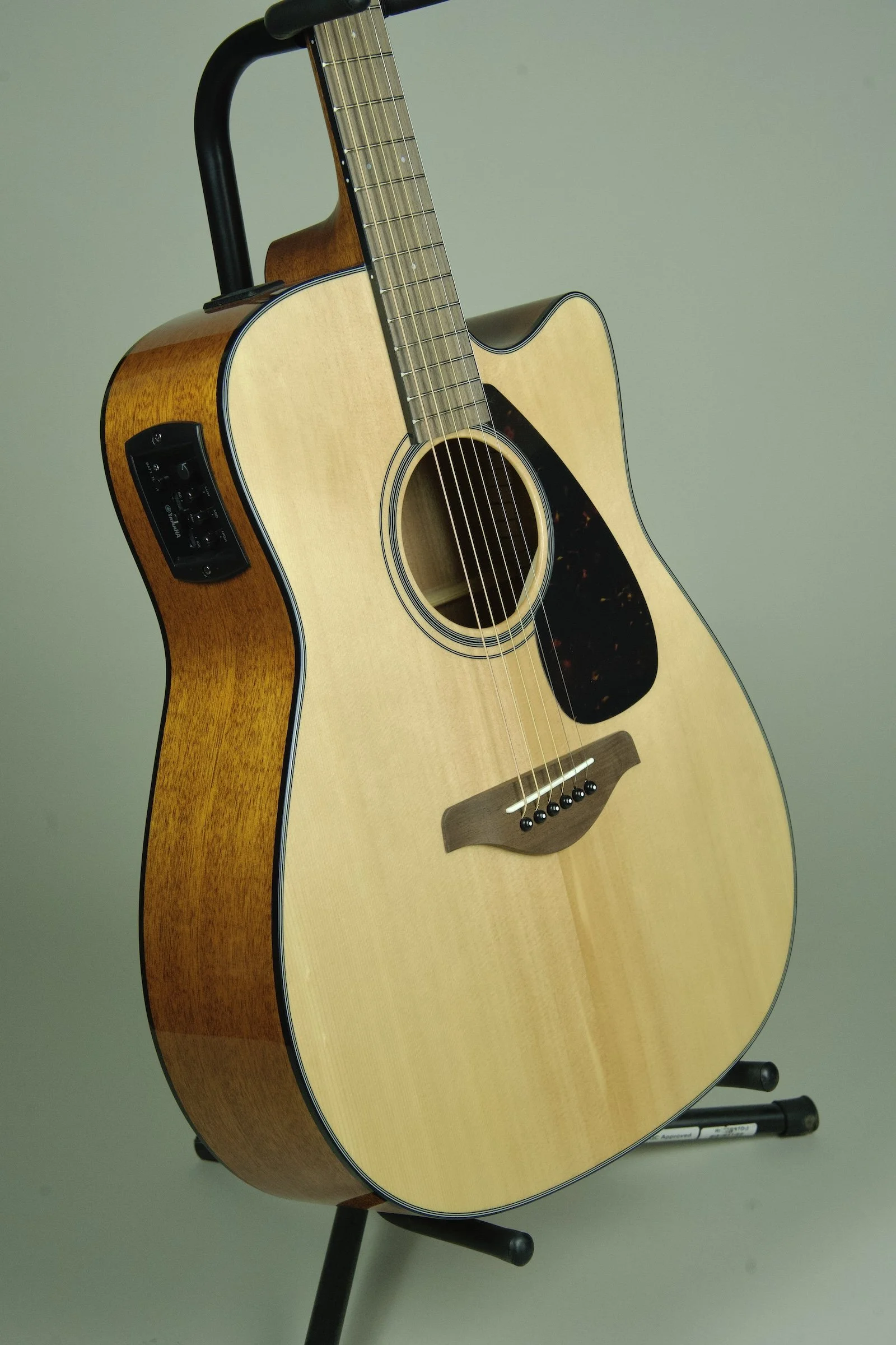 Yamaha FGX800C Dreadnought Cutaway Acoustic-electric Guitar - Natural10.jpeg