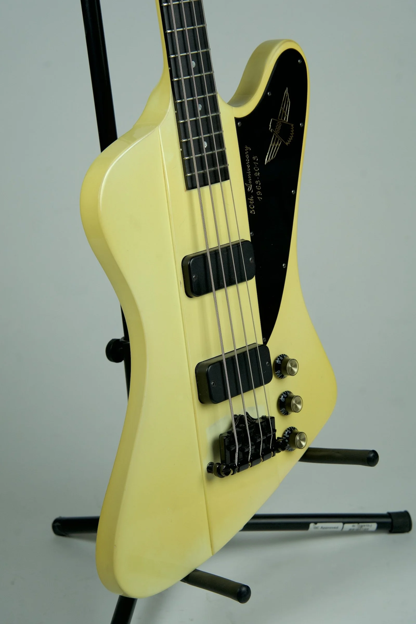 Used 2005 Gibson USA Thunderbird IV Bass Guitar18.jpeg