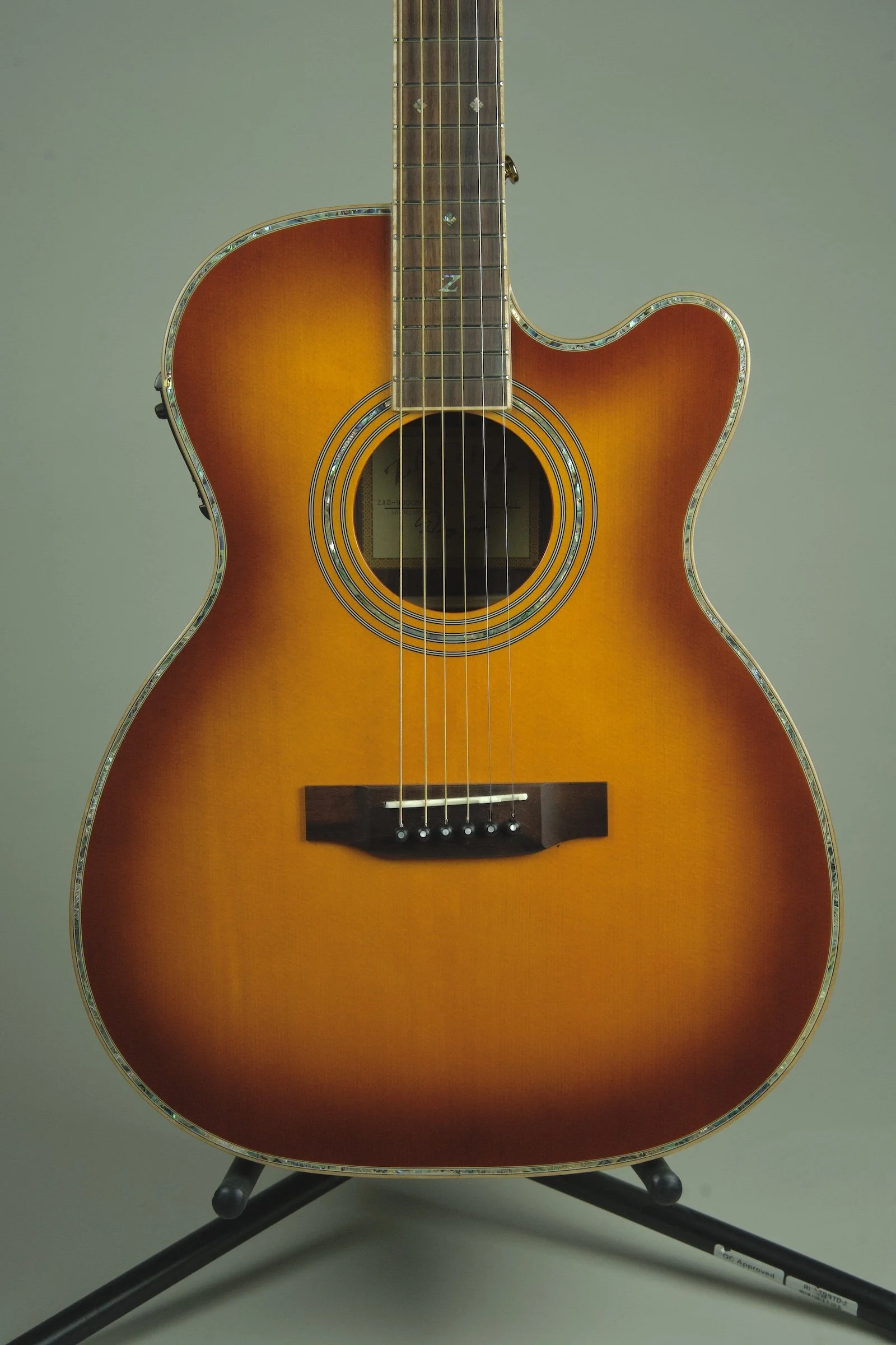 Used Zager ZAD900 OMCE Acoustic Electric Guitar2.jpeg