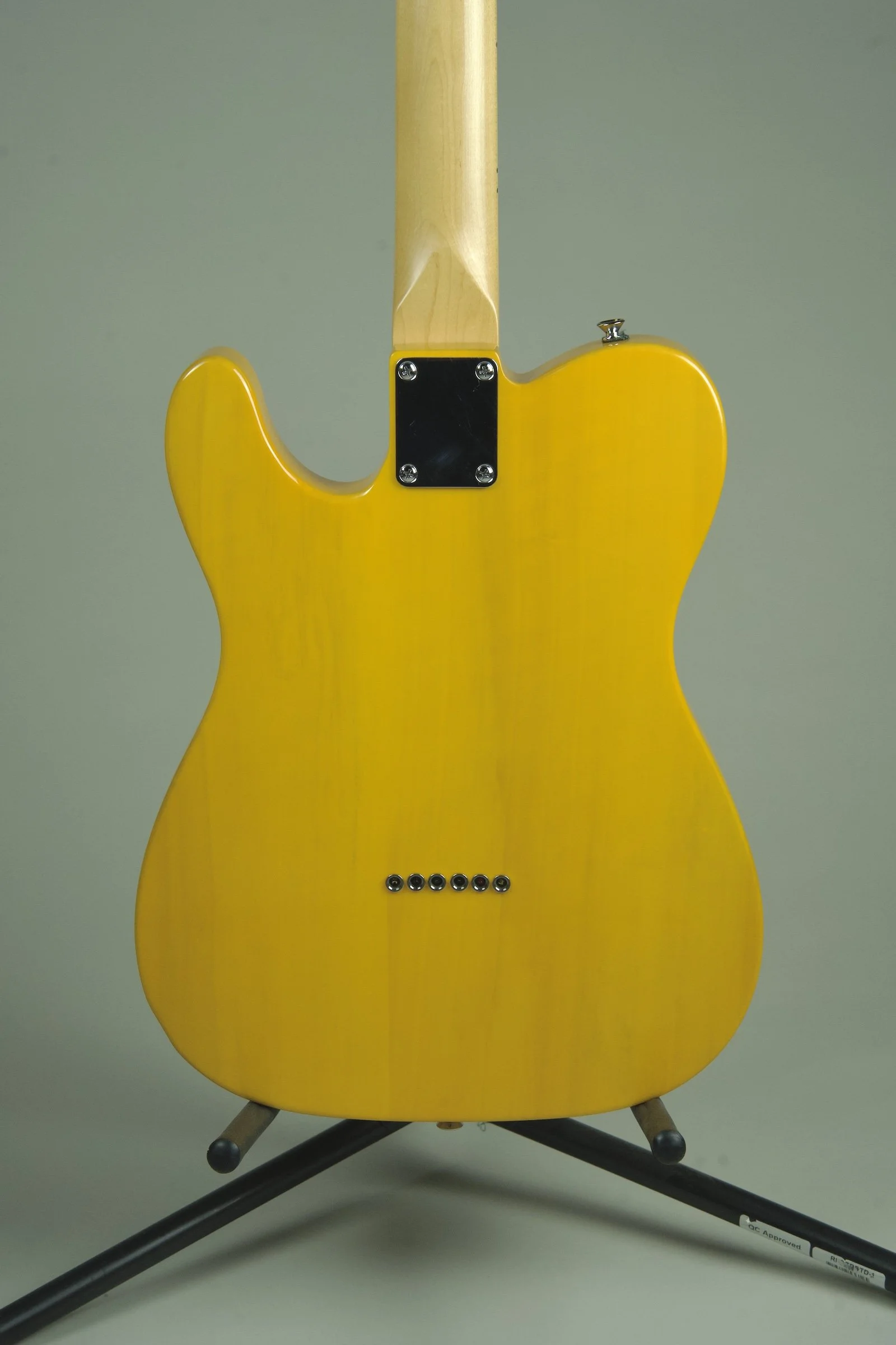 Used Fender Standard Telecaster - Butterscotch7.jpeg