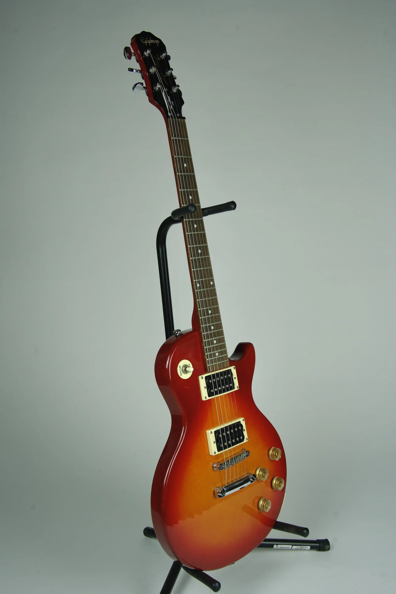 Used Epiphone Les Paul 100 Electric Guitar - Cherry Sunburst11.jpeg