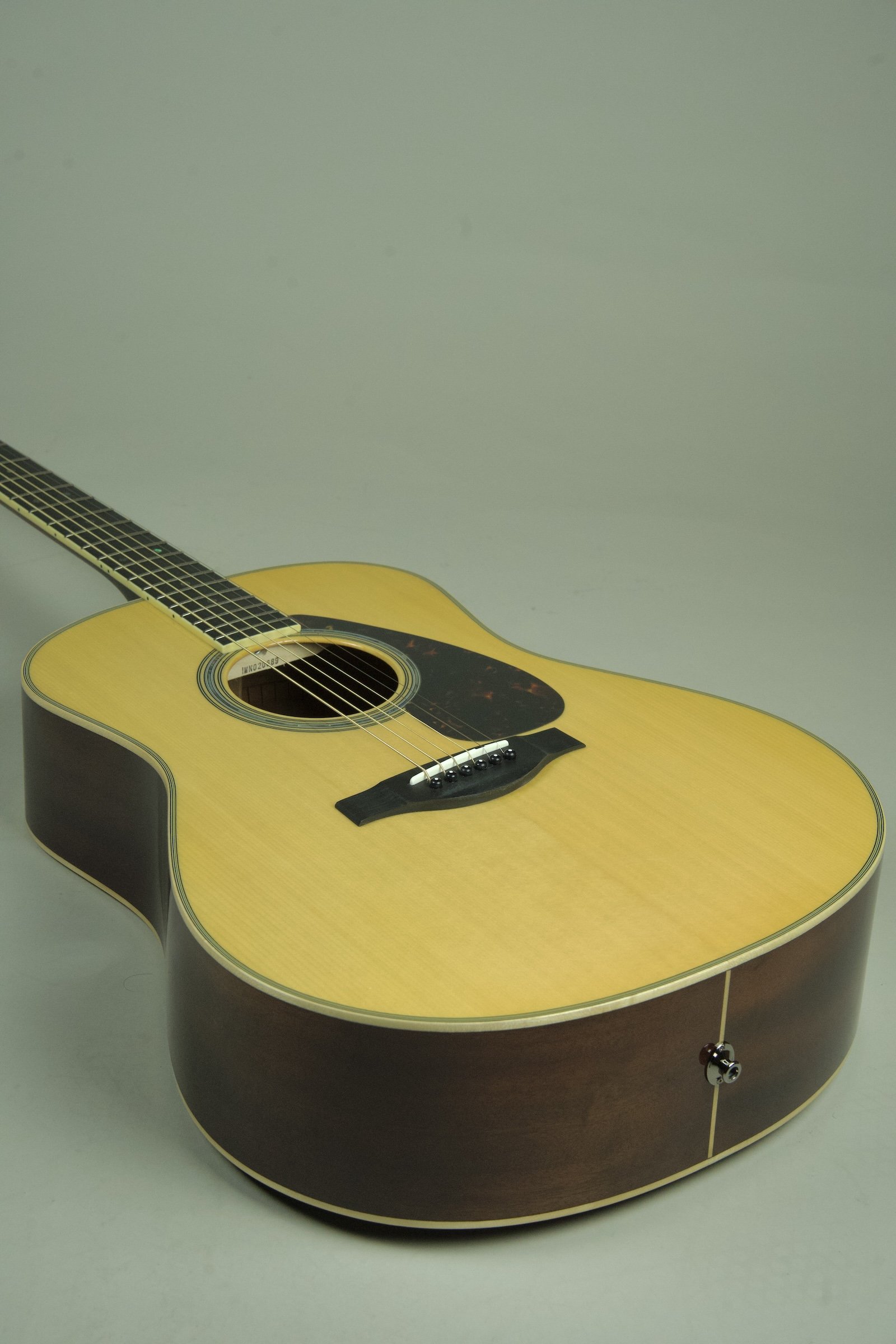 Yamaha LL16M ARE Original Jumbo Acoustic-electric Guitar - Natural24.jpeg