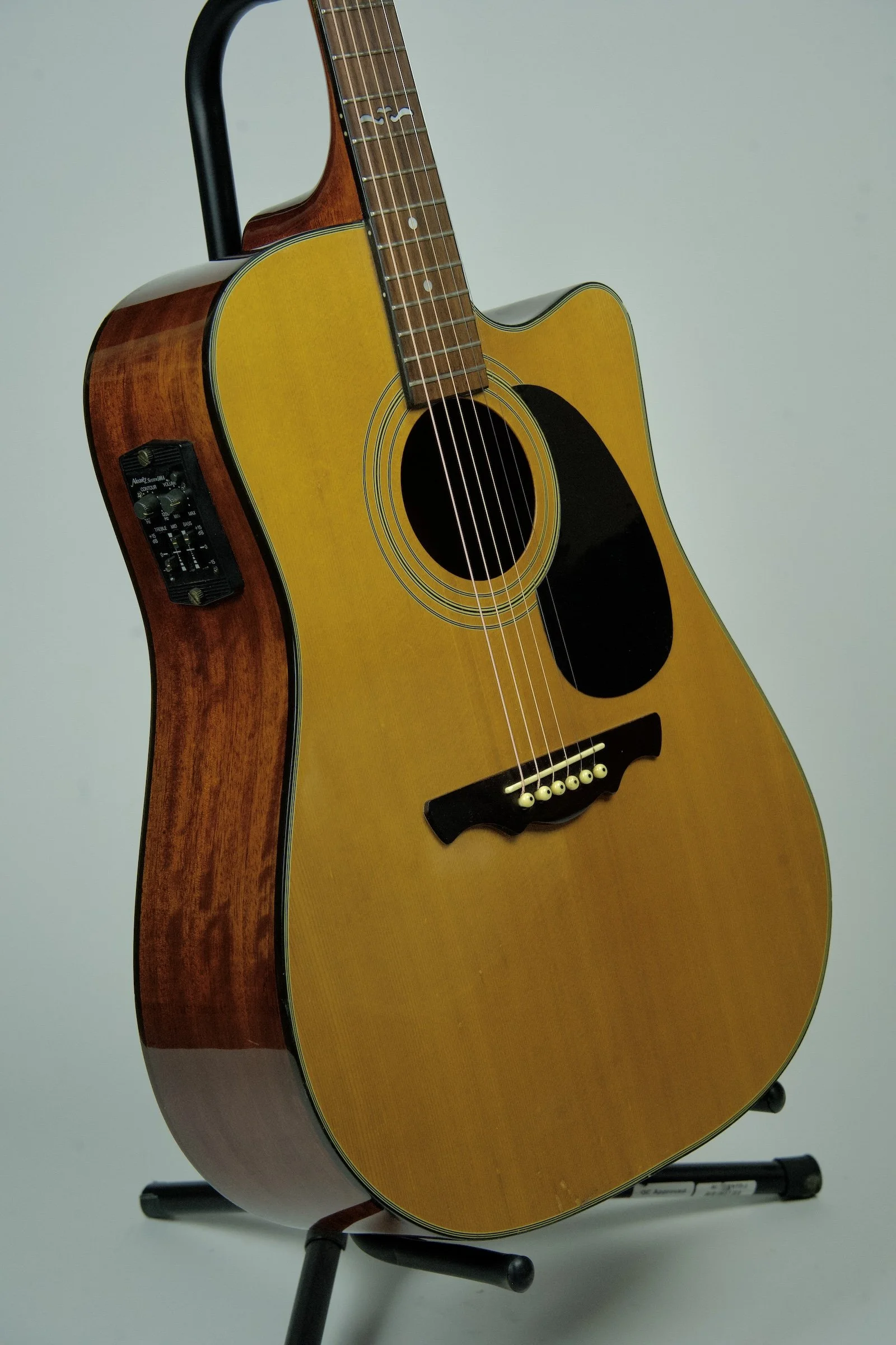 Used Alvarez 5220CE Acoustic Electric Made In Korea12.jpeg