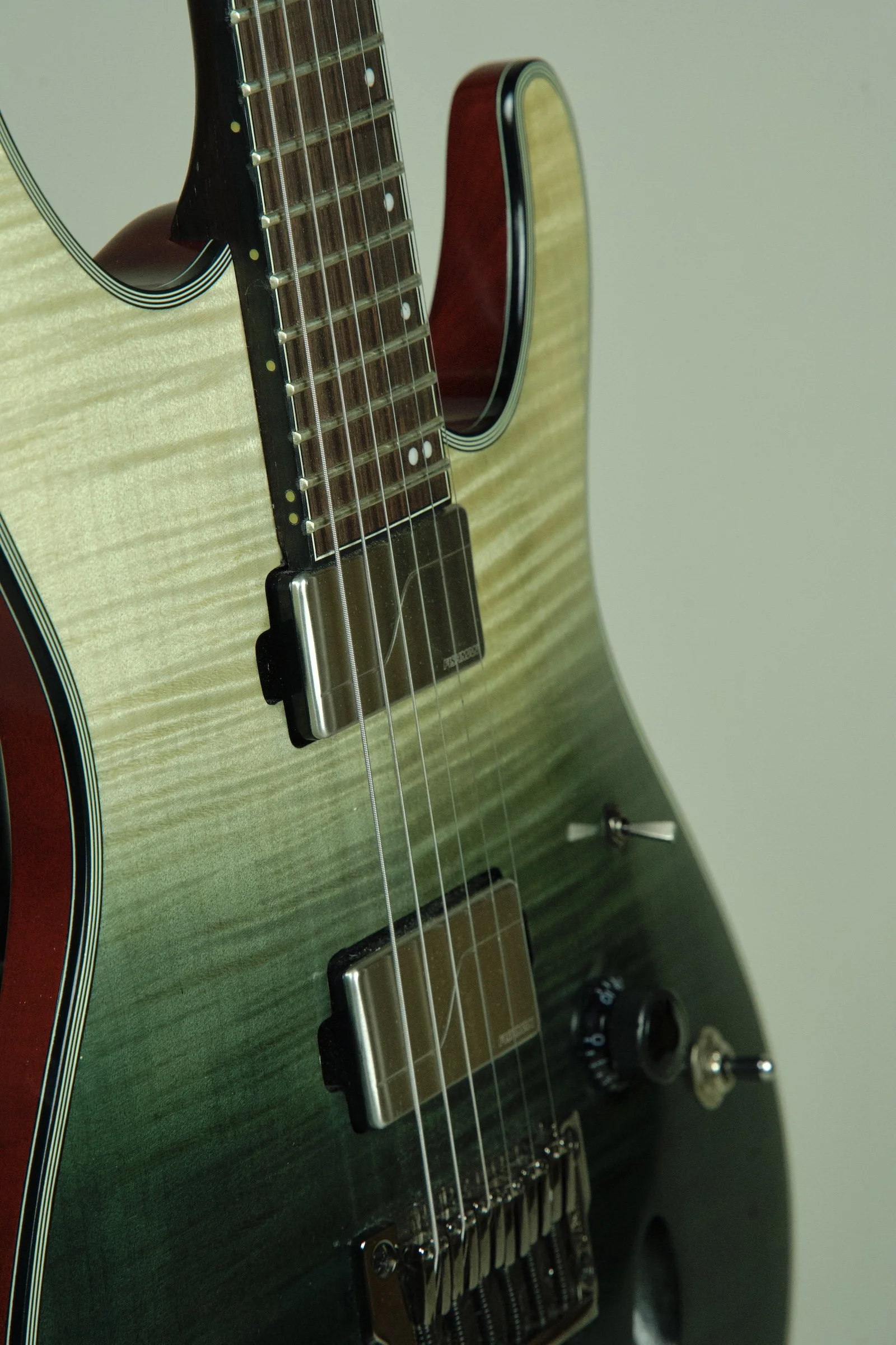 Used Ibanez Axion Series S61AL - Black Mirage Gradation Low Gloss17.jpeg