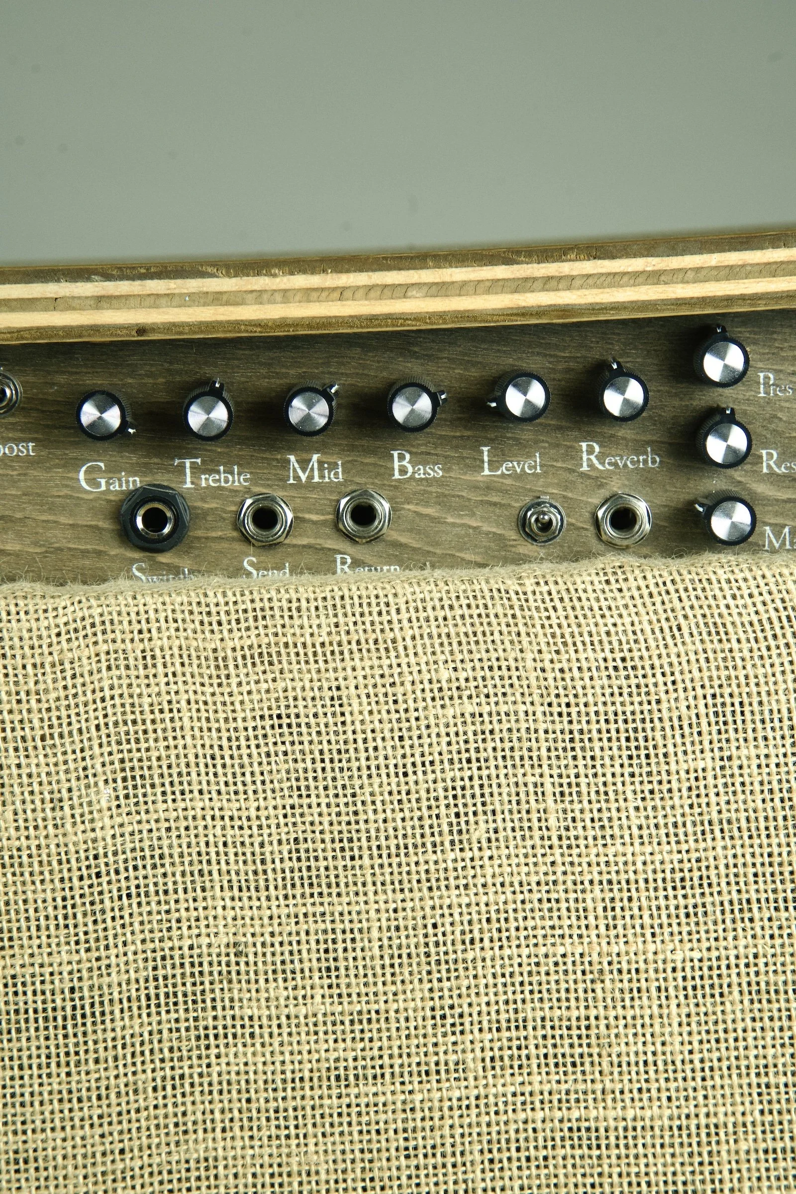 Mills Custom Harchet Combo Amplifier5.jpeg