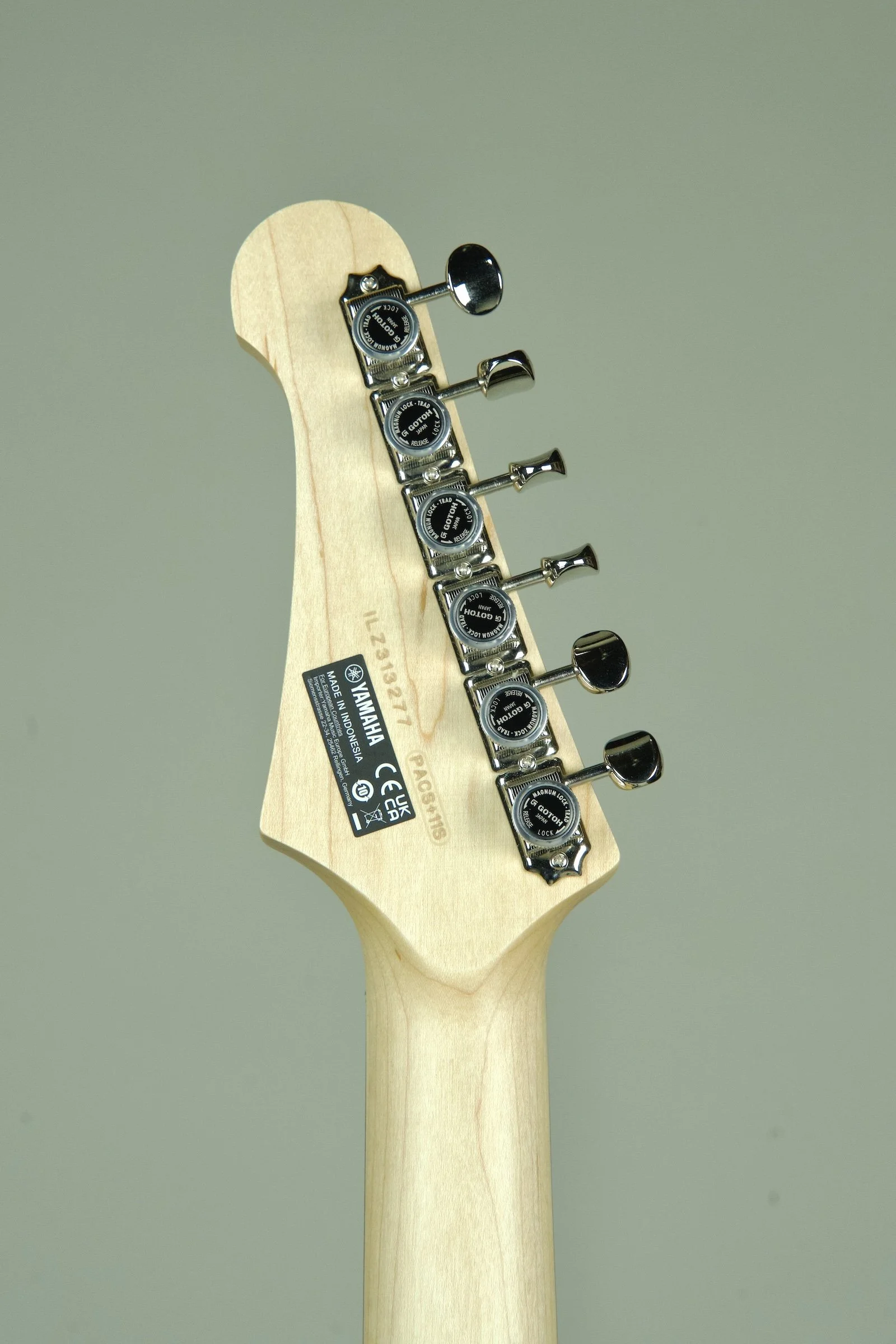 Yamaha PACS+11S Pacifica Standard Plus Electric Guitar - Desert Burst, Rosewood Fingerboard10.jpeg