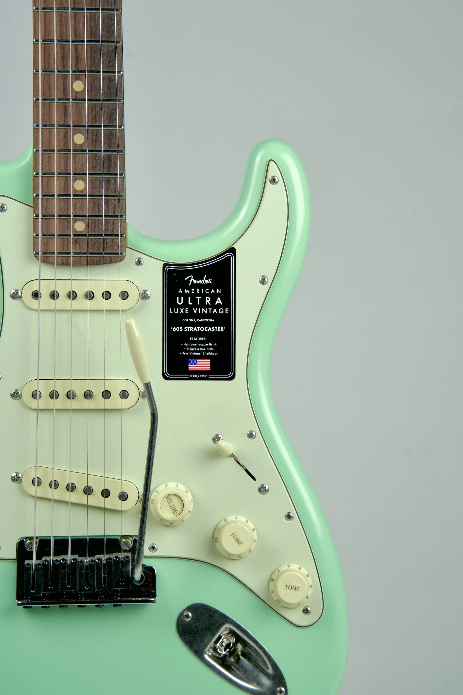 Fender American Ultra Luxe Vintage 60s Stratocaster - Surf Green6.jpeg