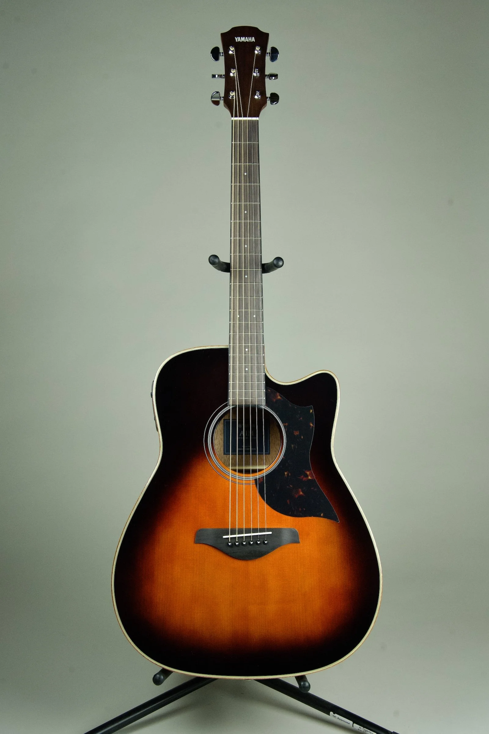 Yamaha A1M TBS Acoustic Electric Tobacco Sunburst1.jpeg
