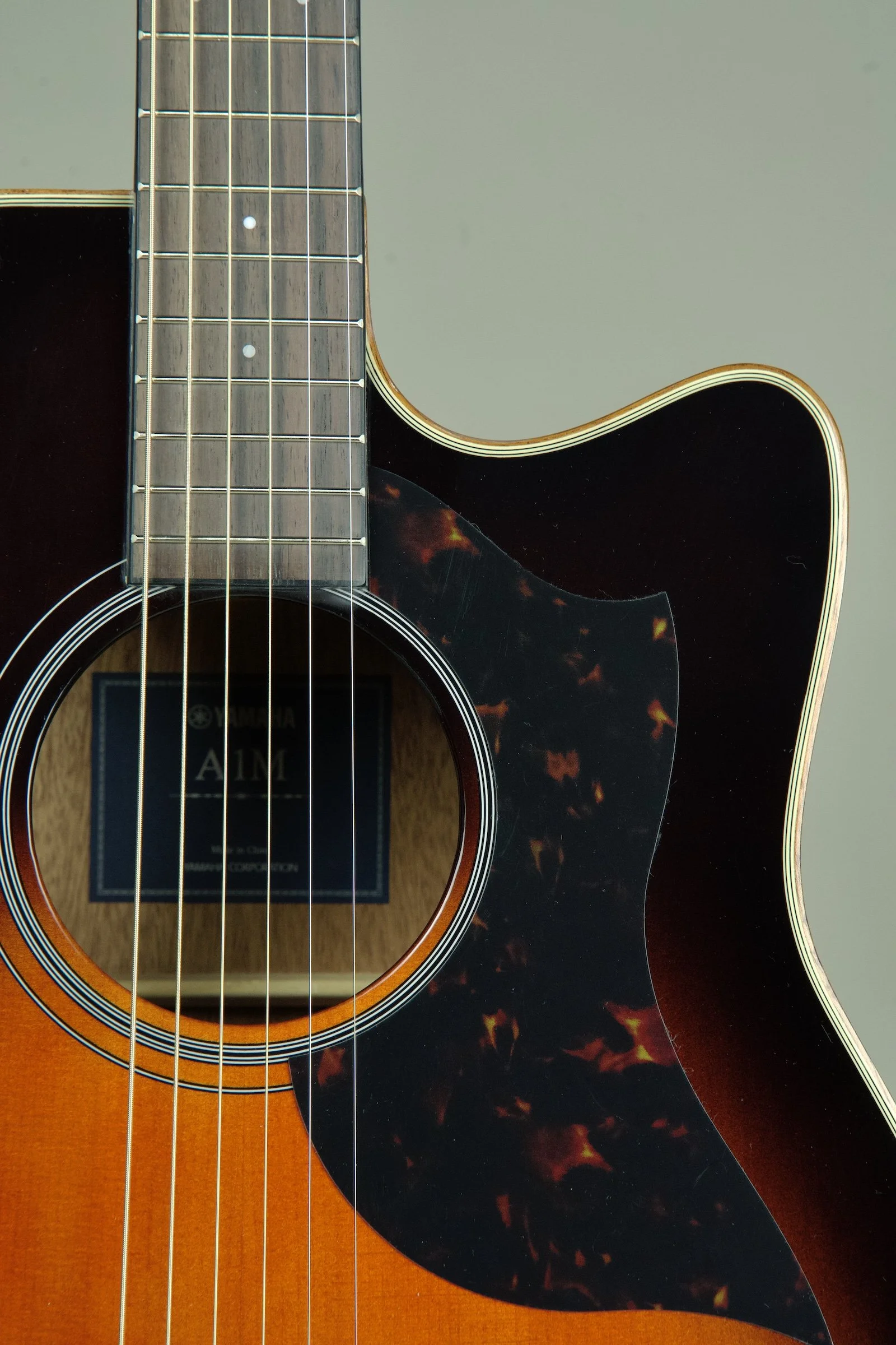 Yamaha A1M TBS Acoustic Electric Tobacco Sunburst7.jpeg