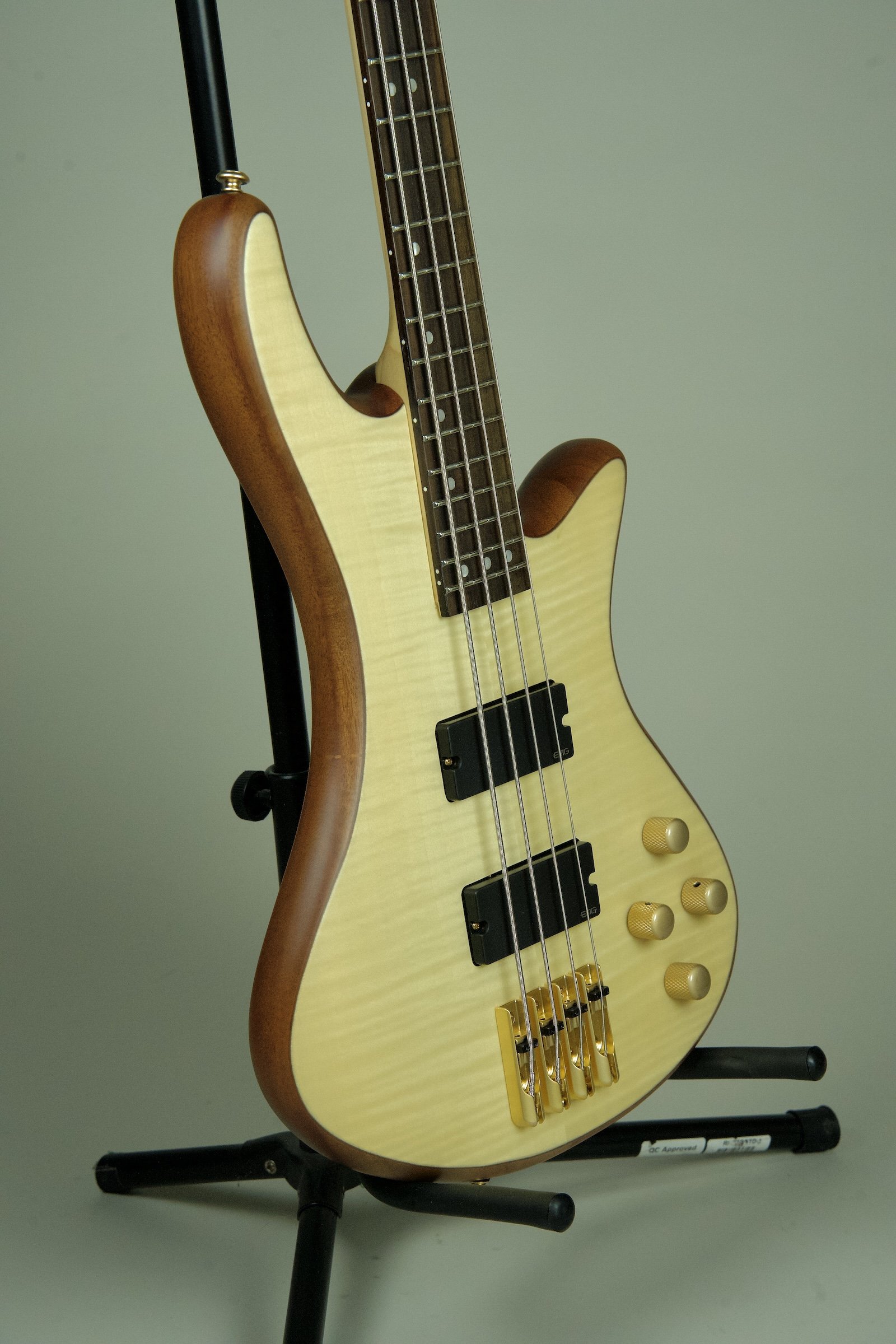 Schecter Stiletto Custom 4 Bass Guitar - Natural14.jpeg