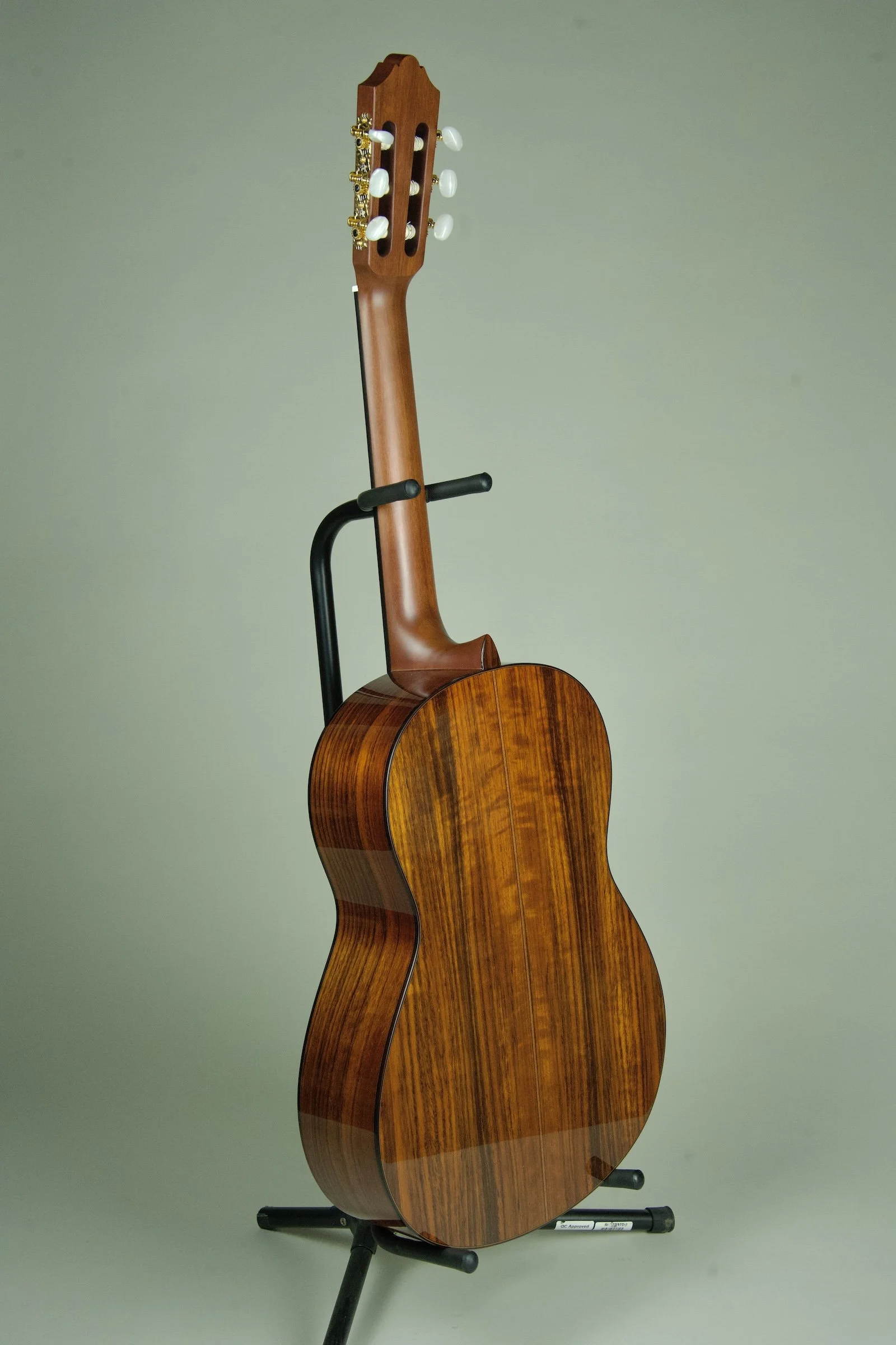 Yamaha CG162 Classical Guitar13.jpeg