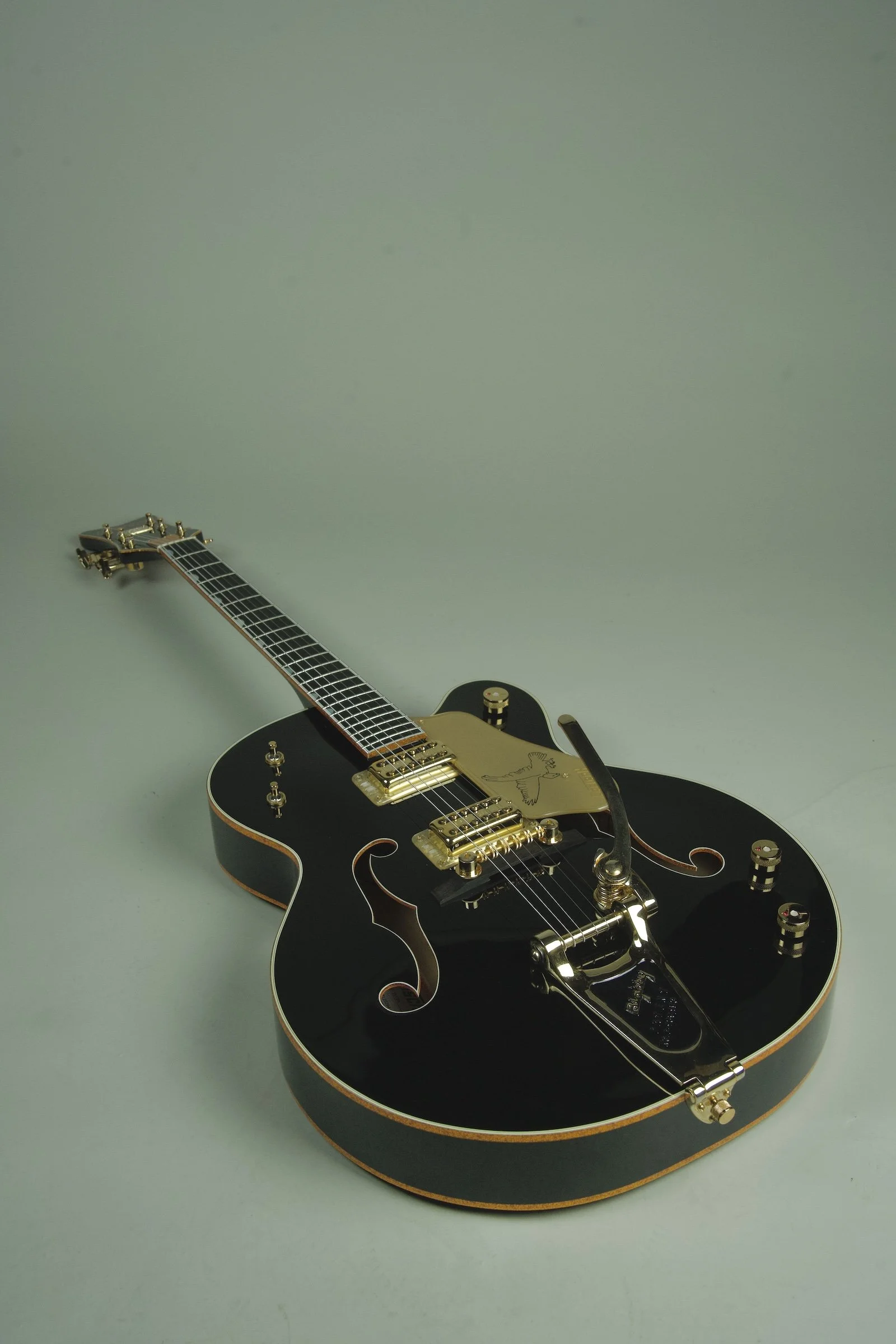 2013 Gretsch G6136TBK Black Falcon Hollowbody Electric Guitar 24.jpeg