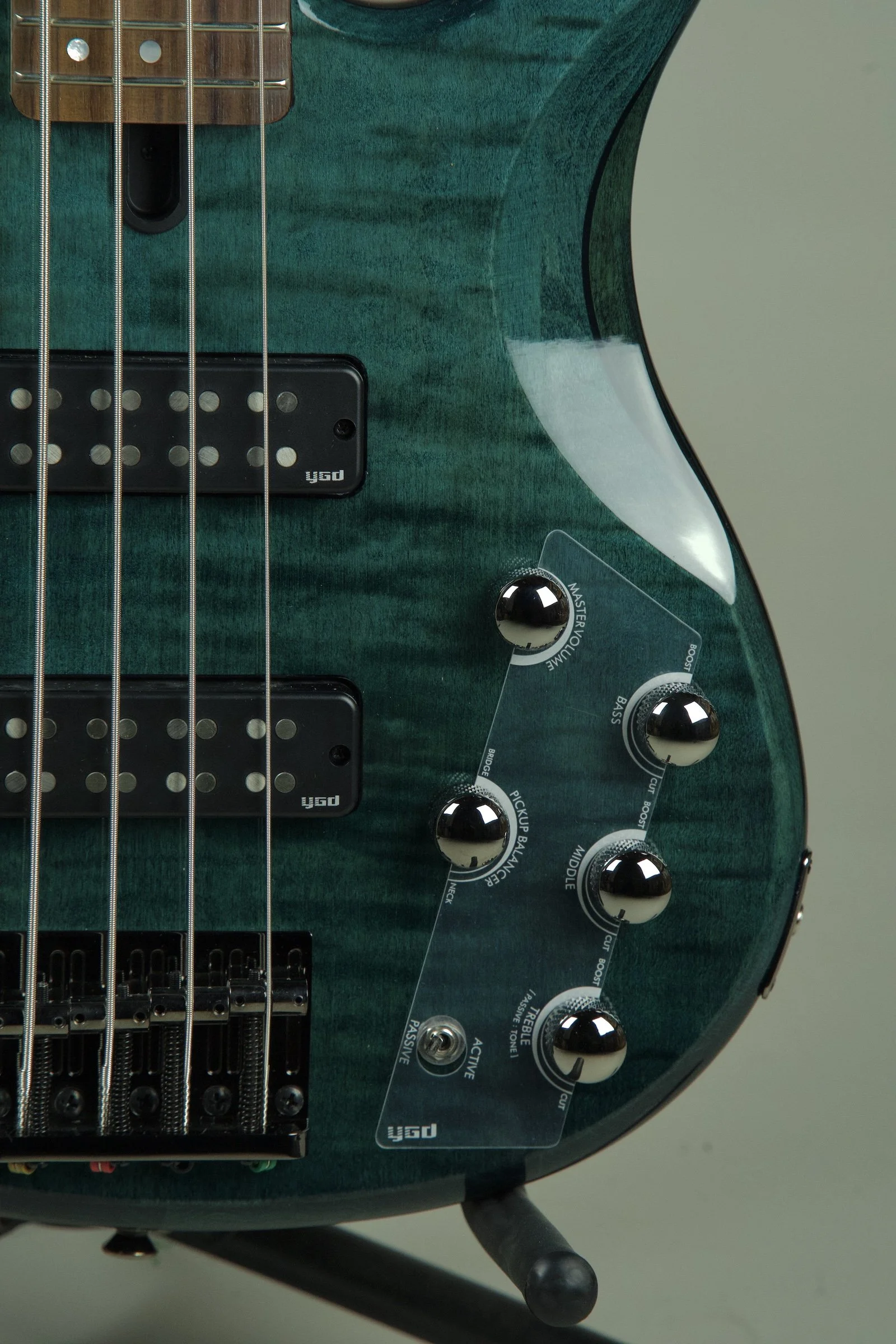 Yamaha TRBX604FM 4-string Bass Guitar - Indigo Blue8.jpeg