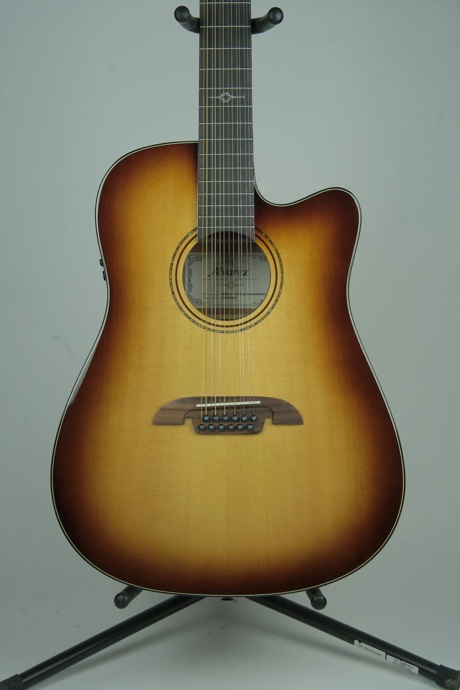 Alvarez AD60ce Artist Series 12-String Acoustic Electric Guitar - Shadowburst