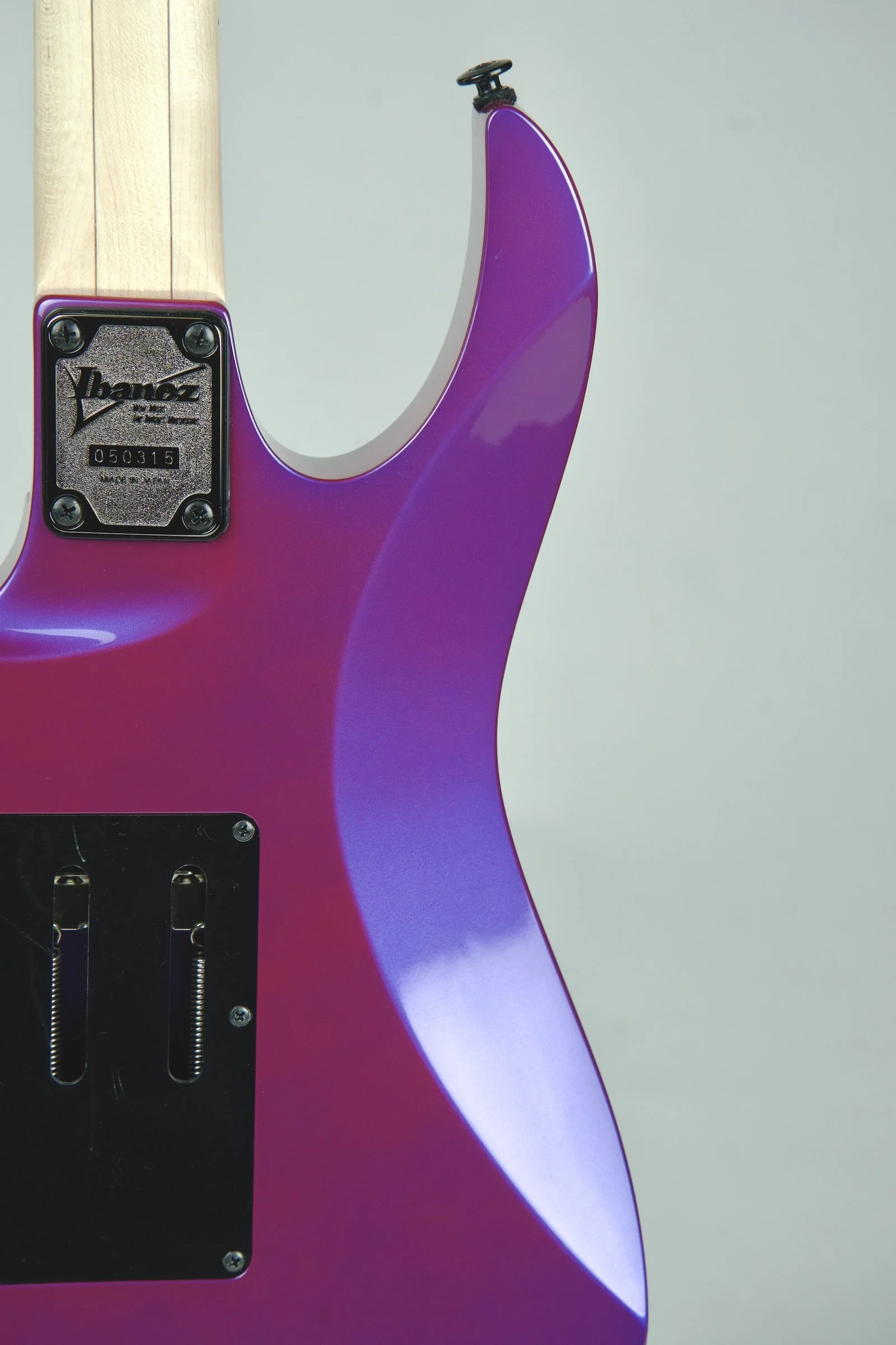 Used Ibanez RG550 Electric Guitar Purple Neon5.jpeg