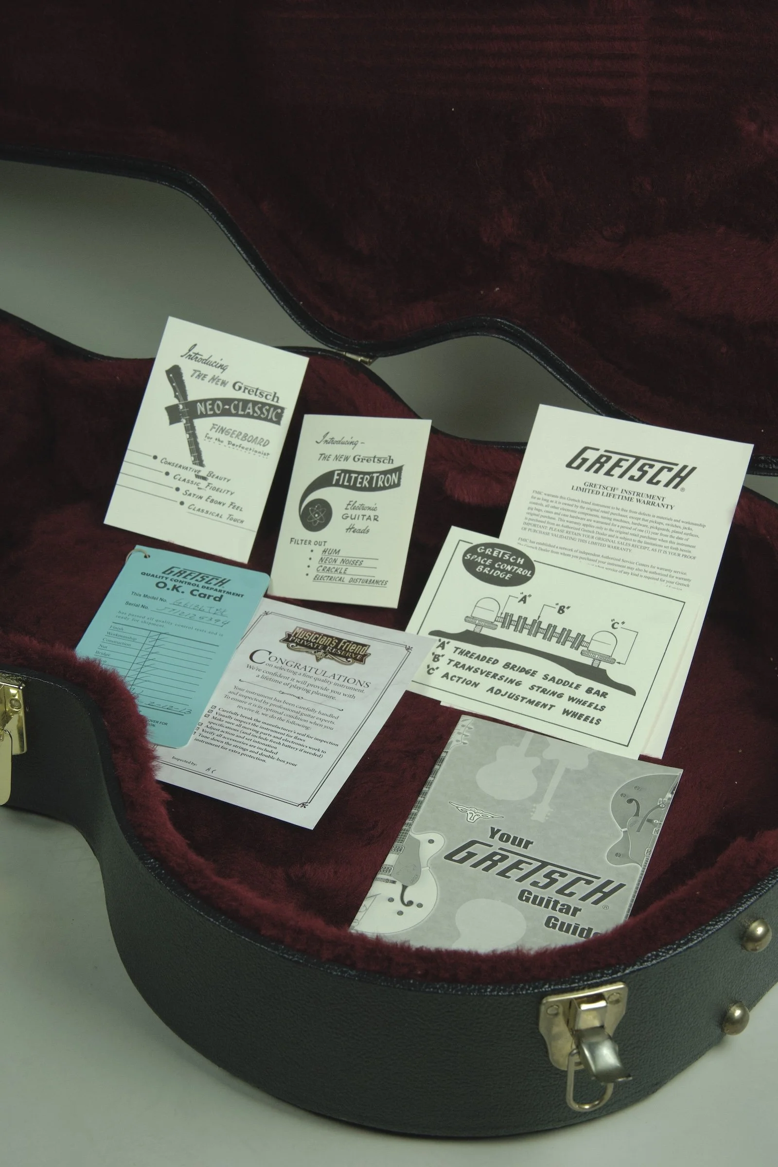 2013 Gretsch G6136TBK Black Falcon Hollowbody Electric Guitar 30.jpeg