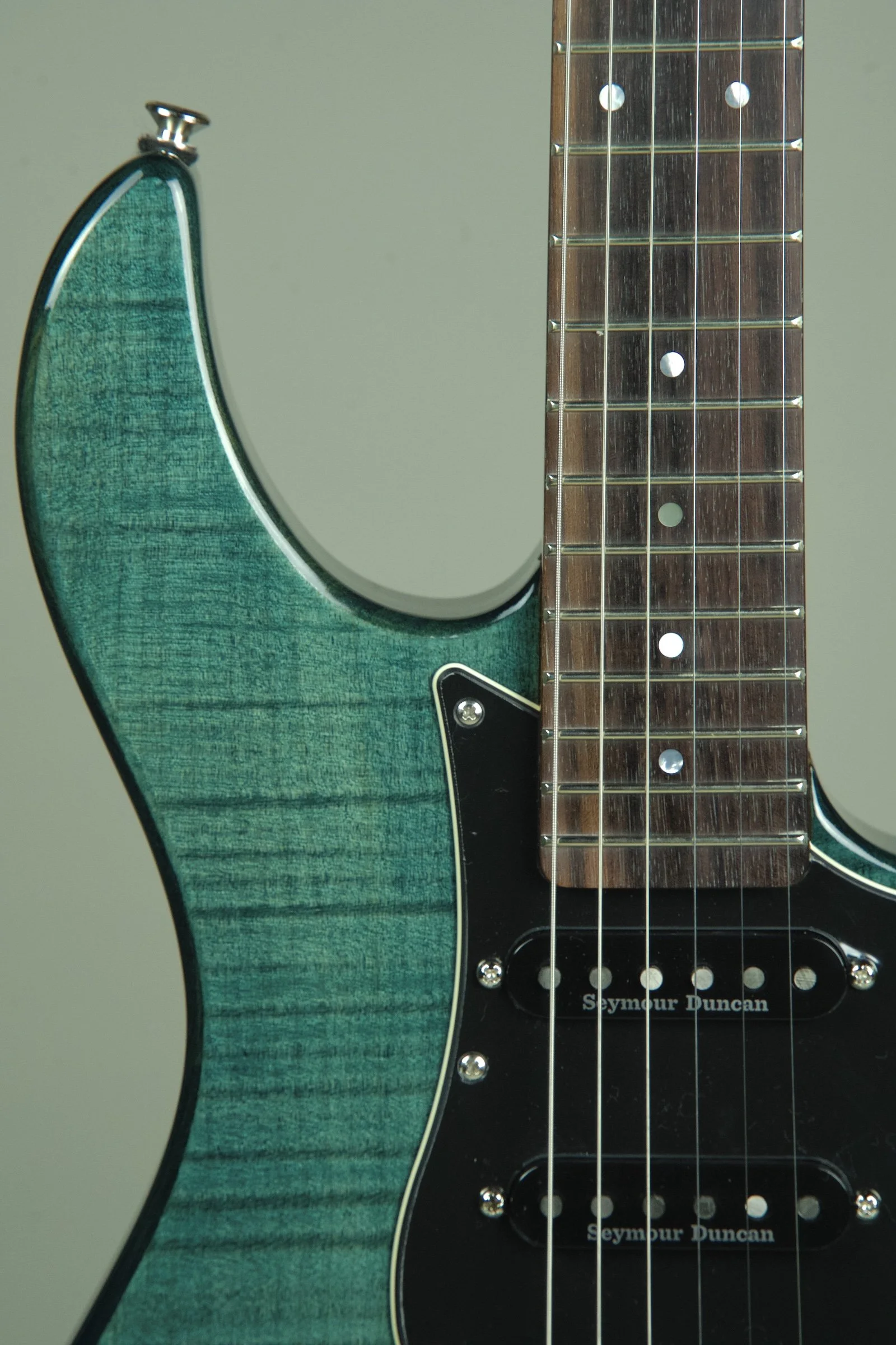 Yamaha Pacifica PAC612VIIFM Electric Guitar - Indigo Blue5.jpeg