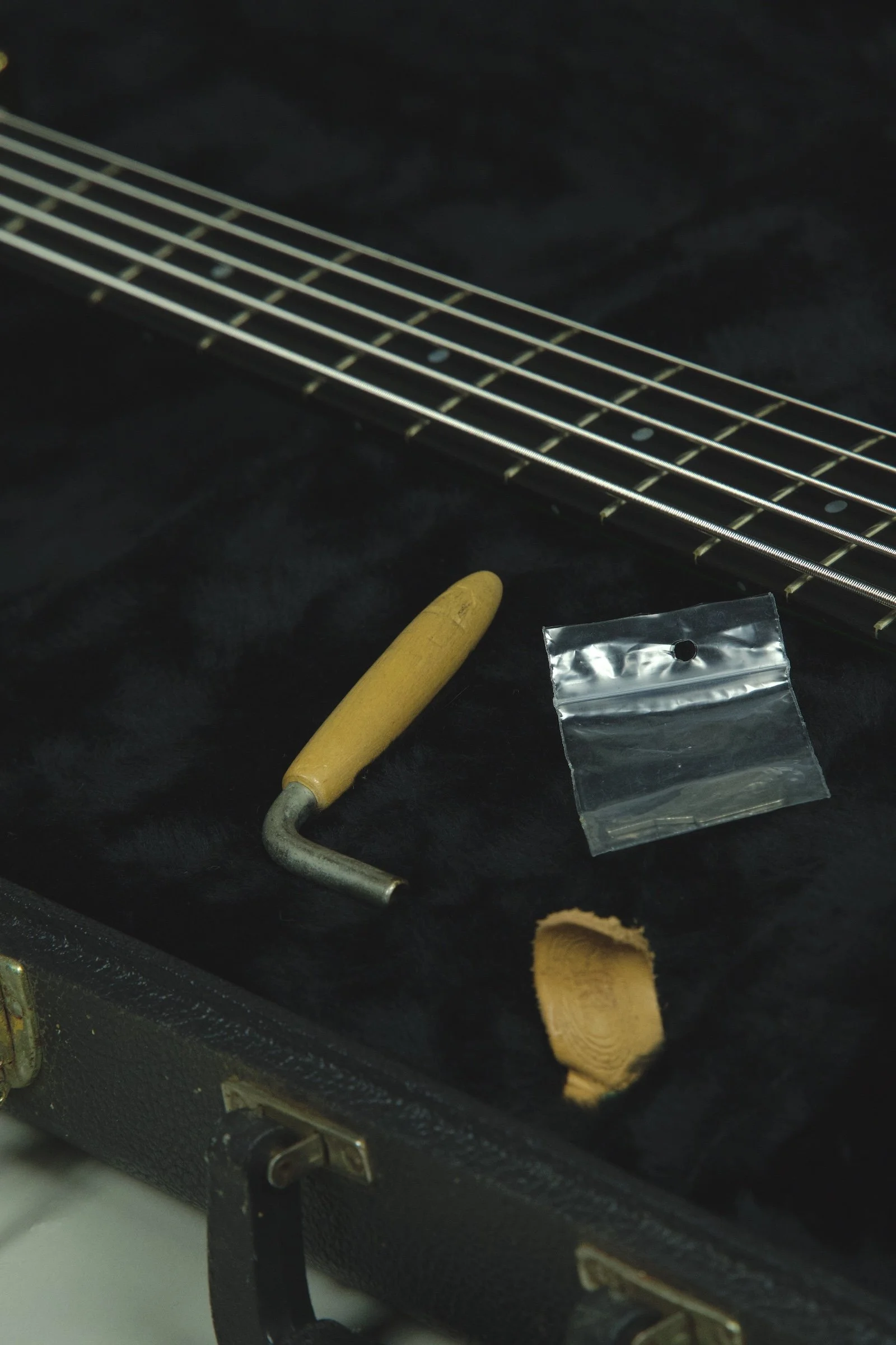 Pedulla MVP 5 String Bass Guitar5.jpeg