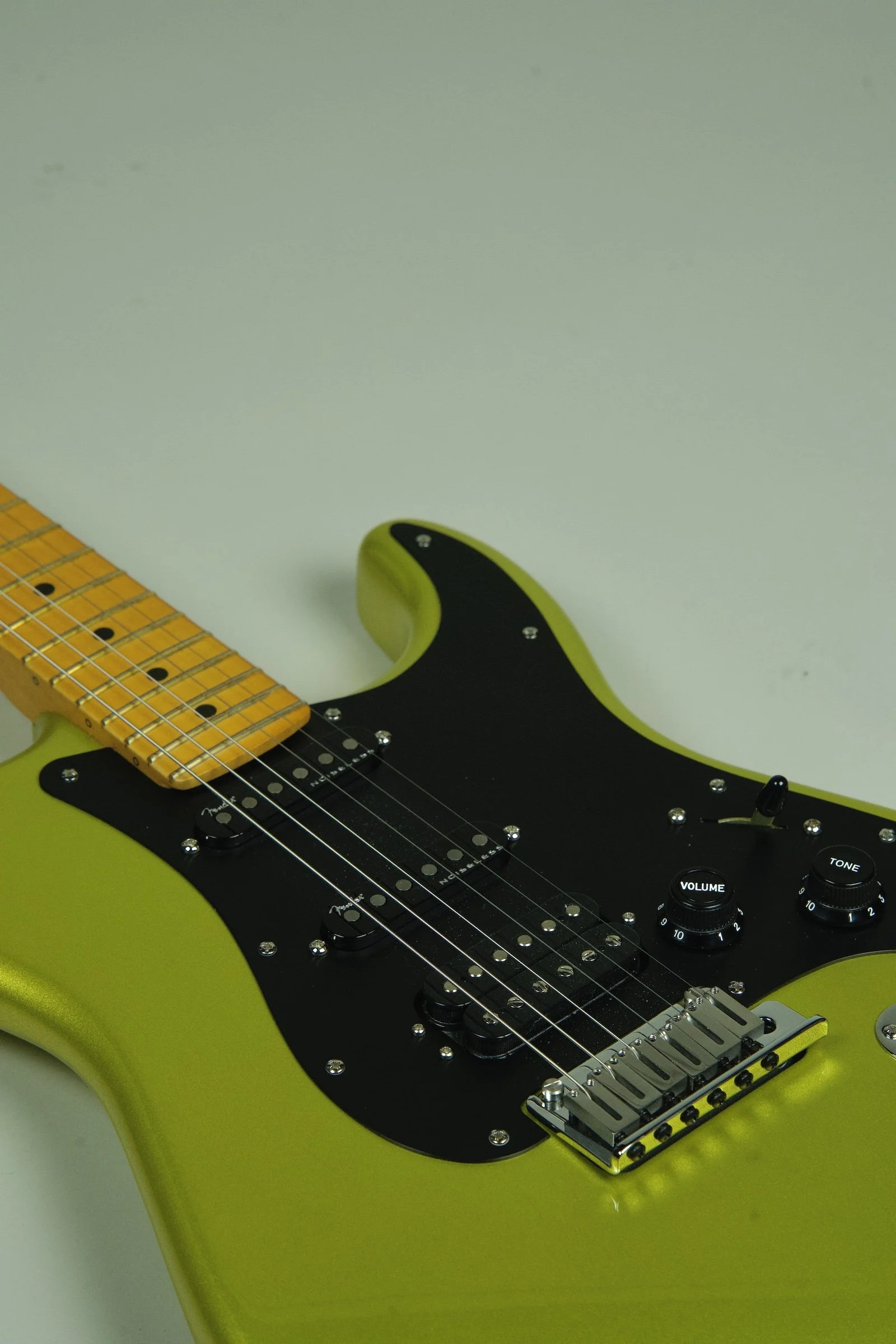 Used Fender American Ultra HSS Stratocaster - Solar Flare20.jpeg