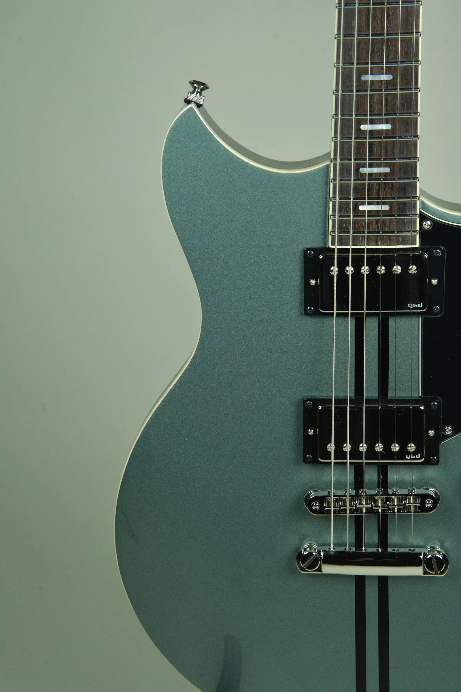 Yamaha Revstar Standard RSS20 Electric Guitar - Mist Green4.jpeg