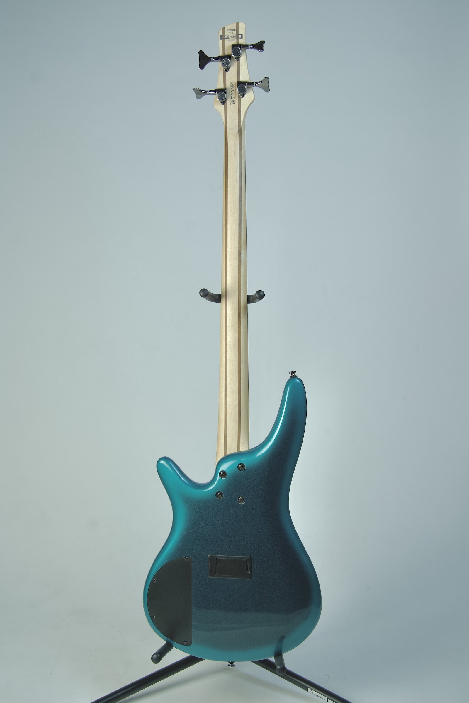 Ibanez SR300E Bass Guitar Cerulean Aura Burst4.jpeg