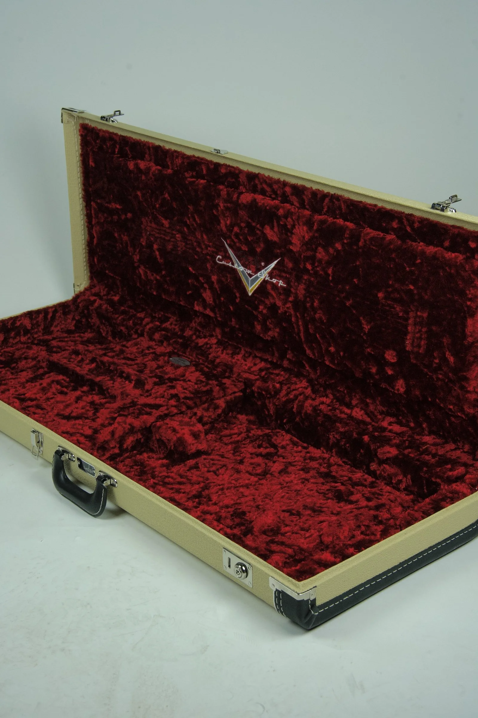 Fender Custom Shop Limited 1964 Stratocaster Journeyman - Aged Shell Pink19.jpeg