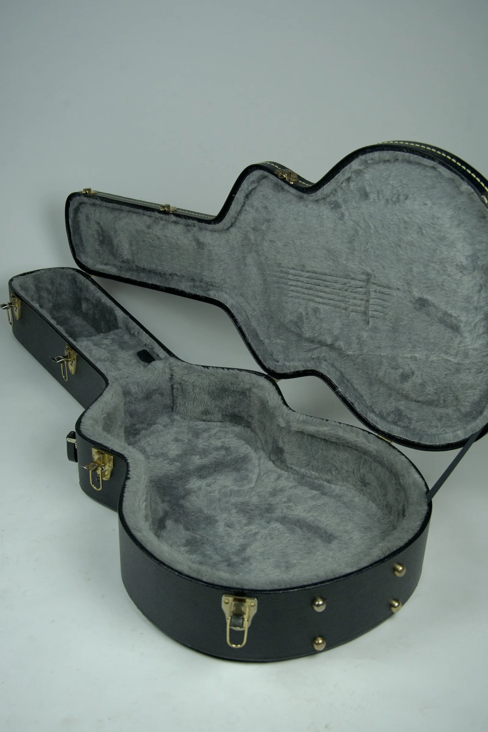 Used Gretsch Streamliner G2420 Tobacco Sunburst Semi-Hollowbody Electric Guitar 13.jpeg